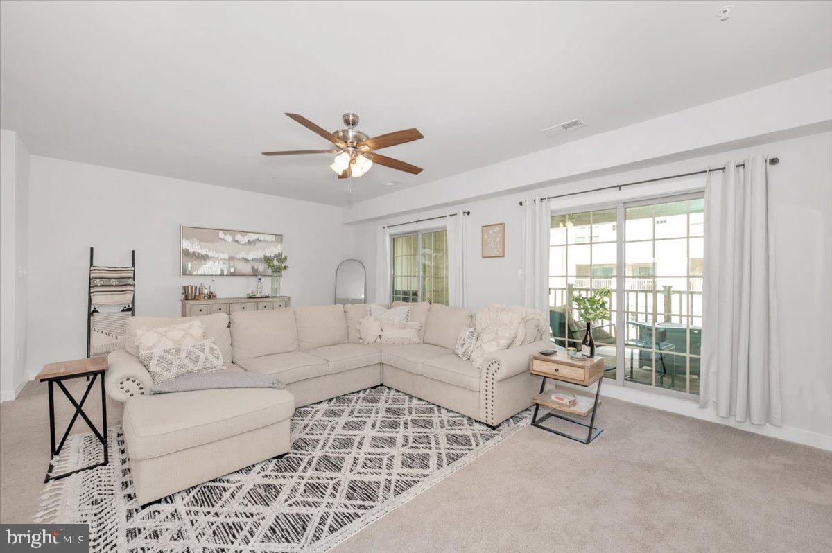 OAKDALE VILLAGE - Residential