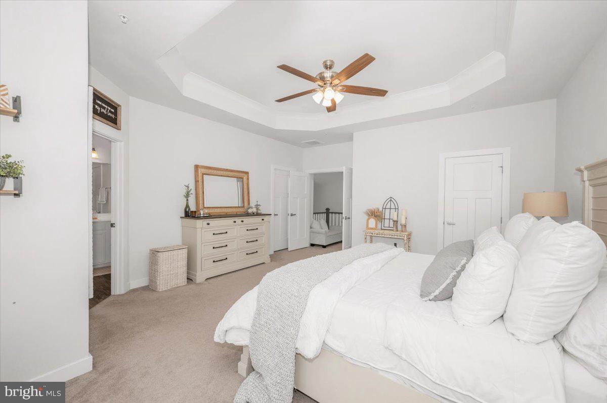 OAKDALE VILLAGE - Residential
