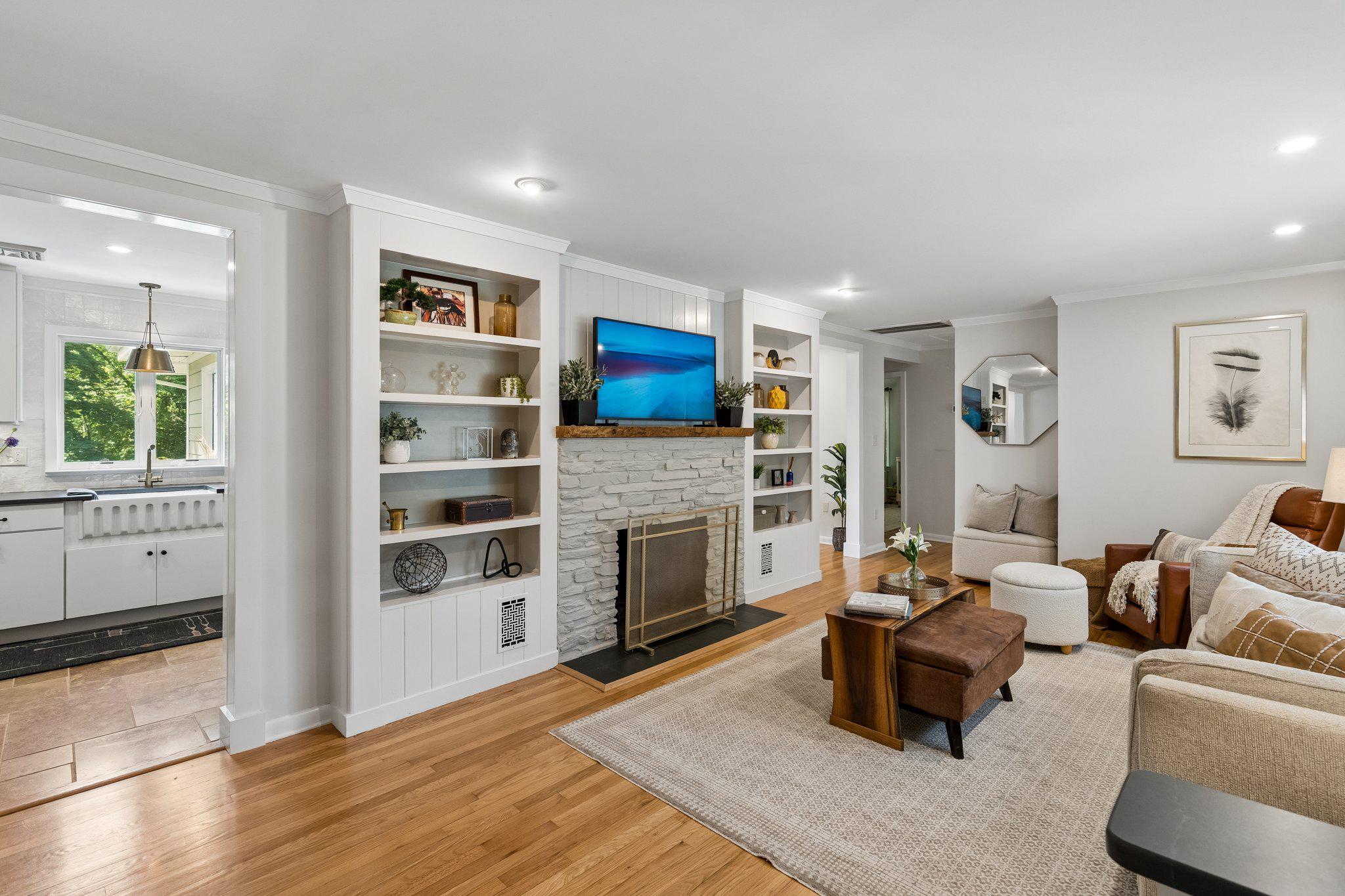 75 BIRCHWOOD KNLS