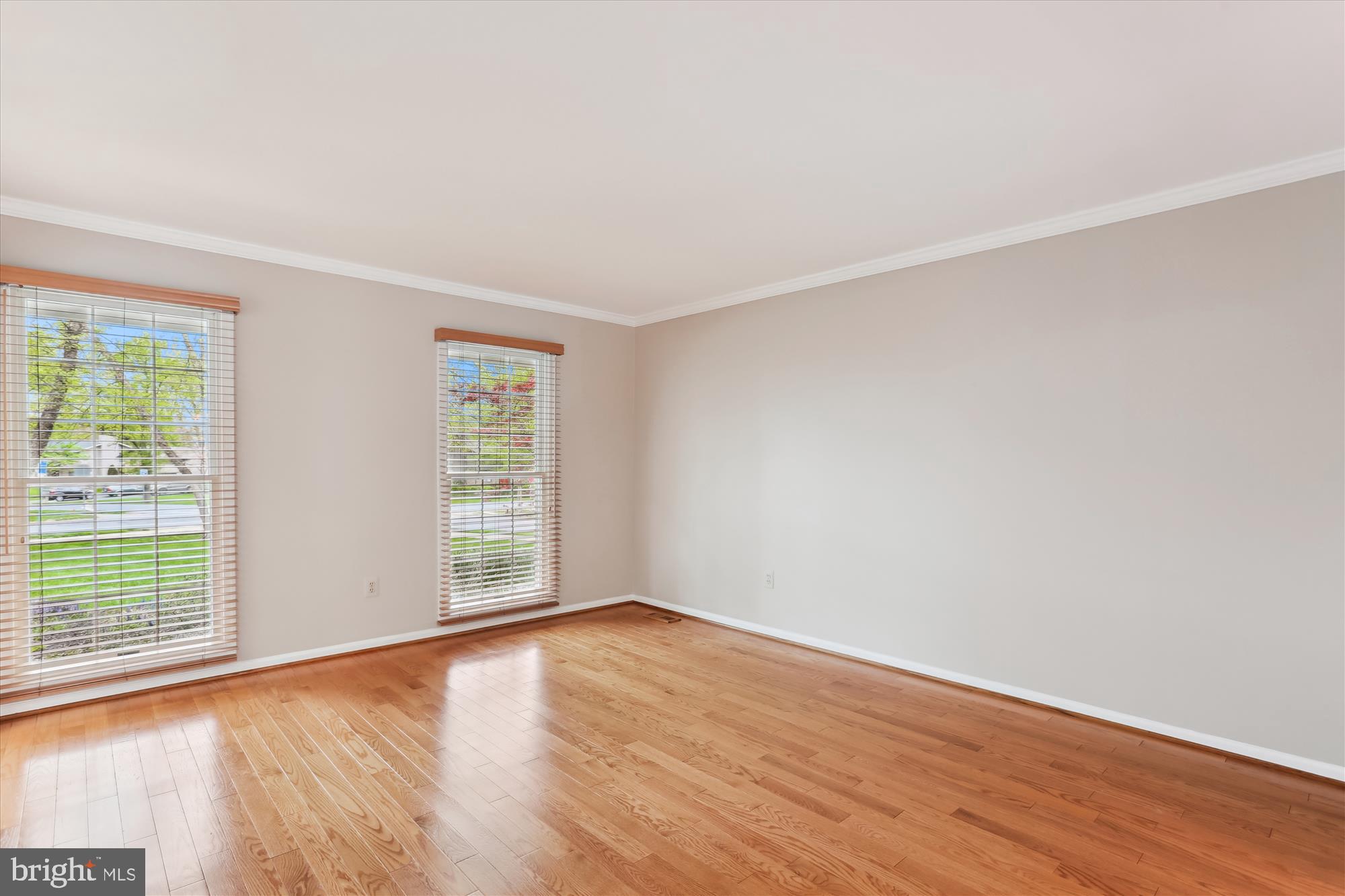 BROOKEVILLE KNOLLS - Residential