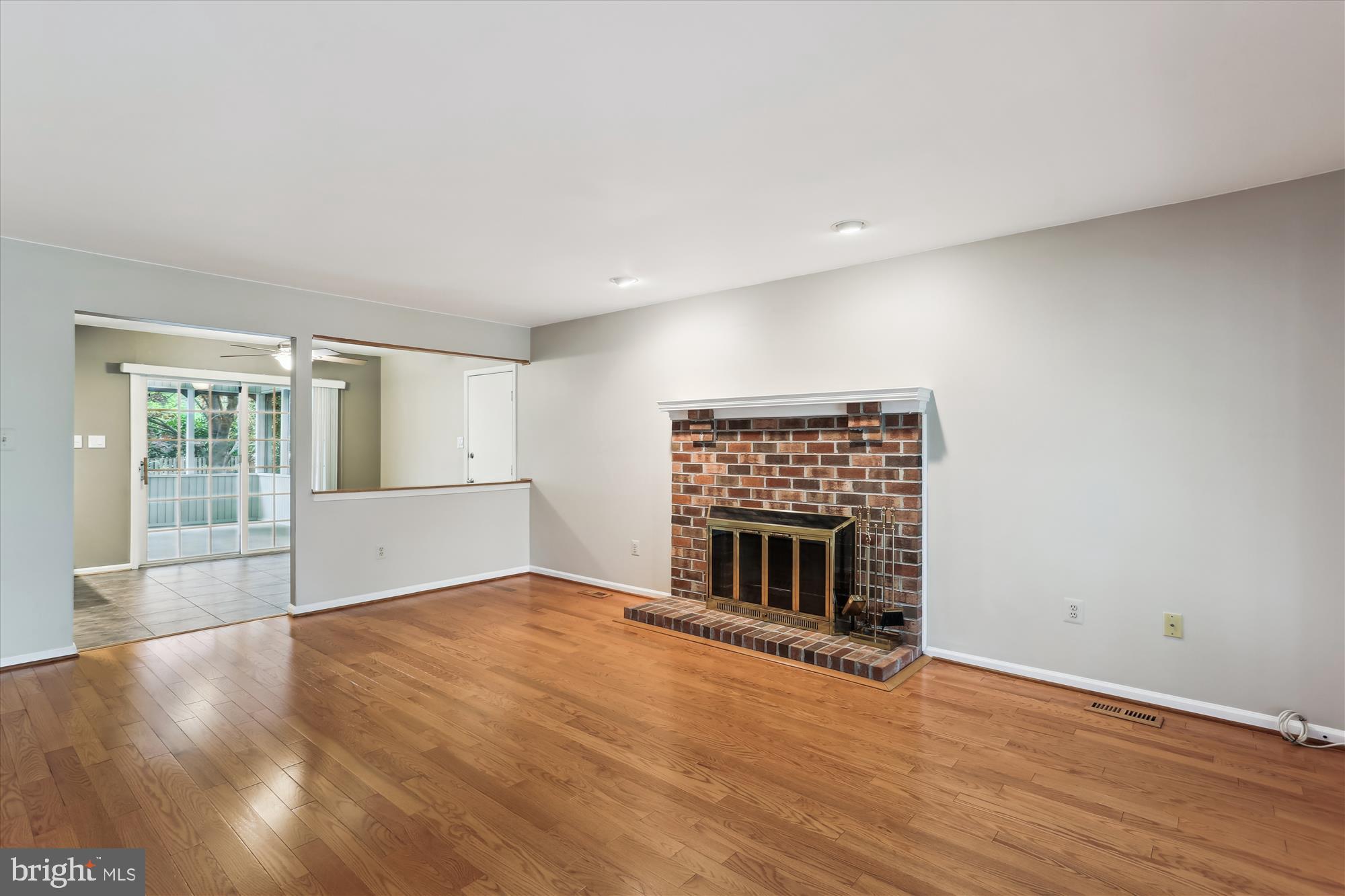 BROOKEVILLE KNOLLS - Residential