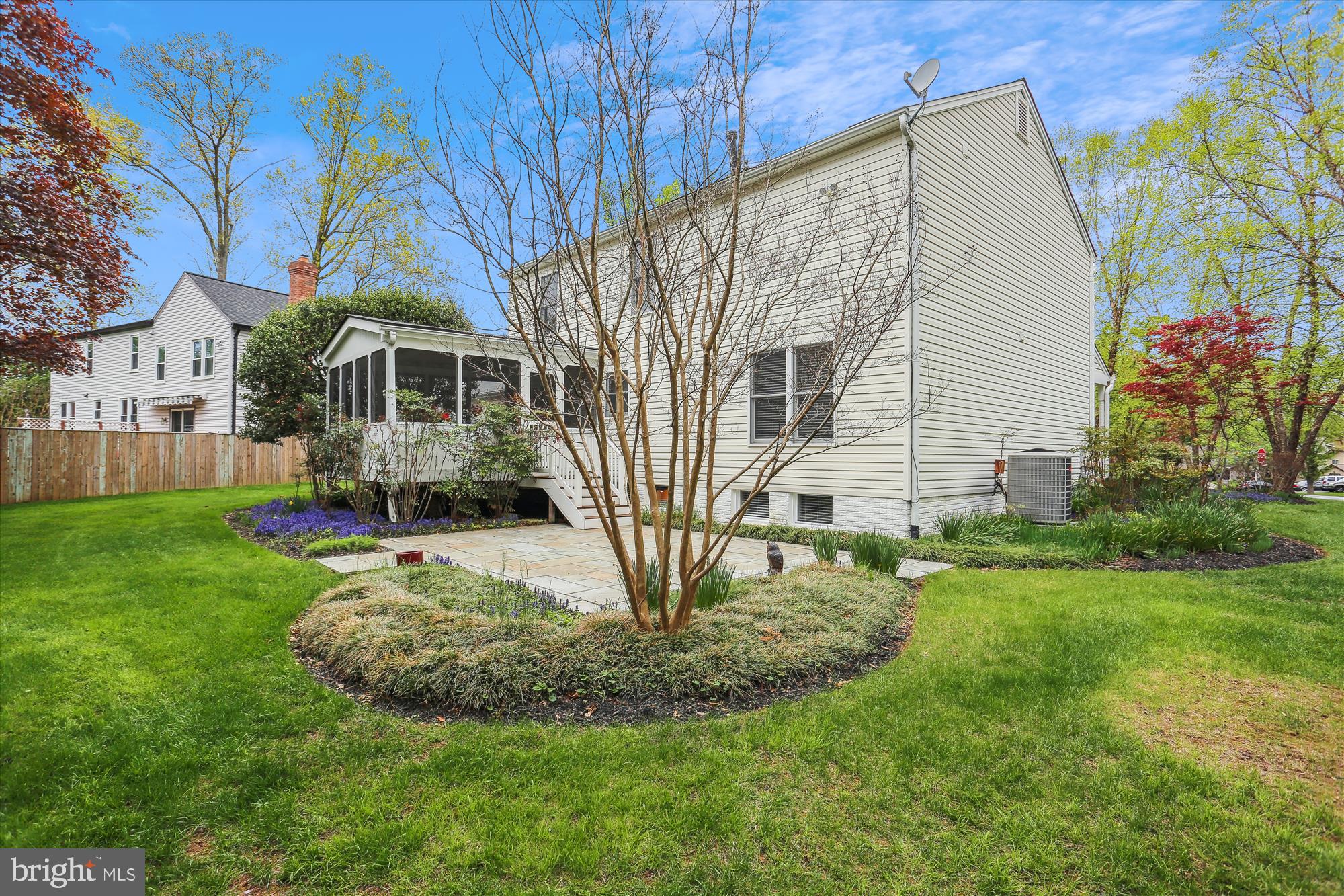 BROOKEVILLE KNOLLS - Residential