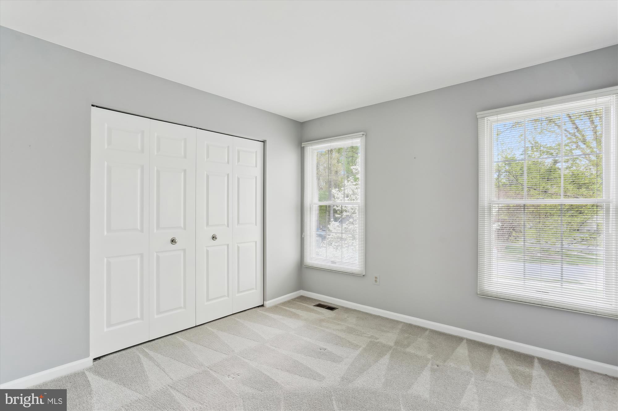 BROOKEVILLE KNOLLS - Residential