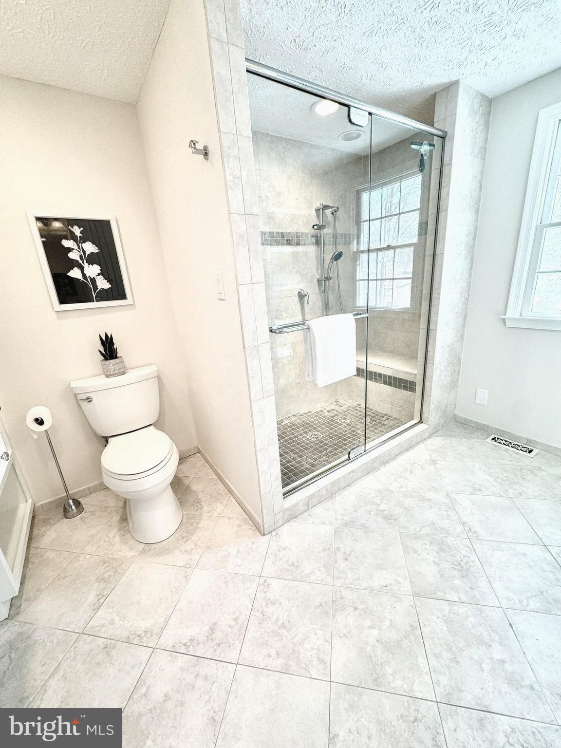 TARA HEIGHTS - Residential