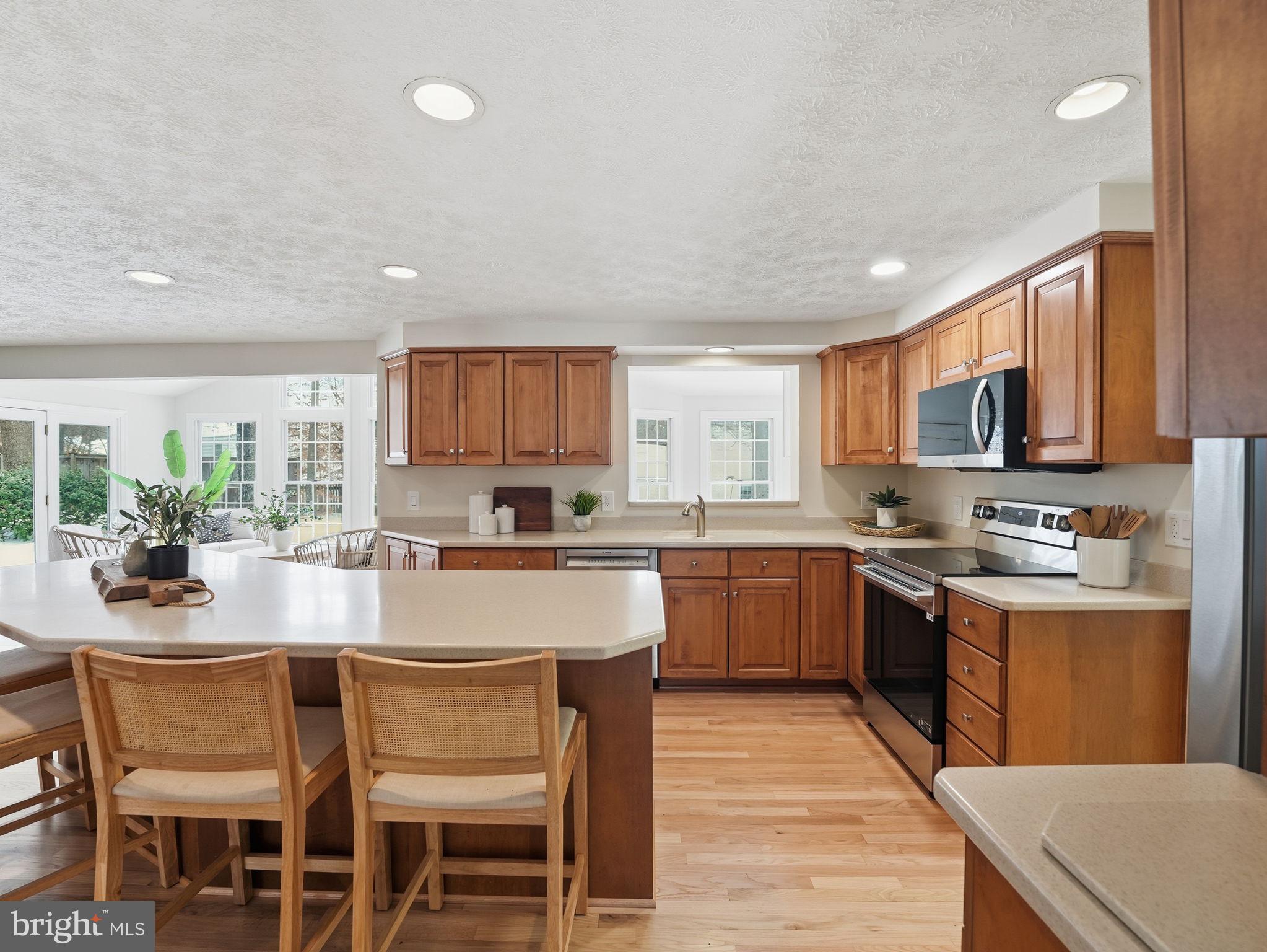 TARA HEIGHTS - Residential