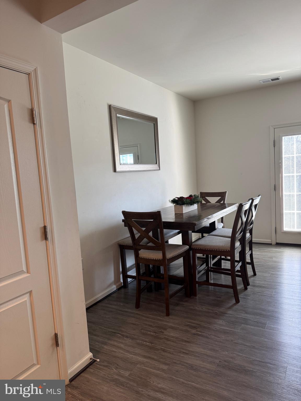 MCCAULEY CROSSING - Residential Lease