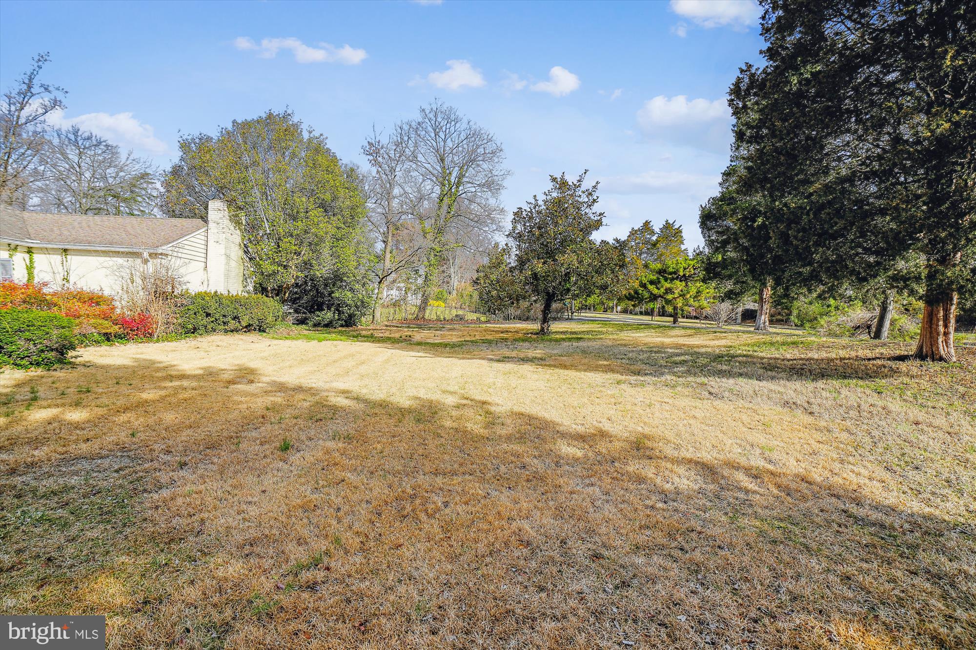 7816 W BOULEVARD DRIVE