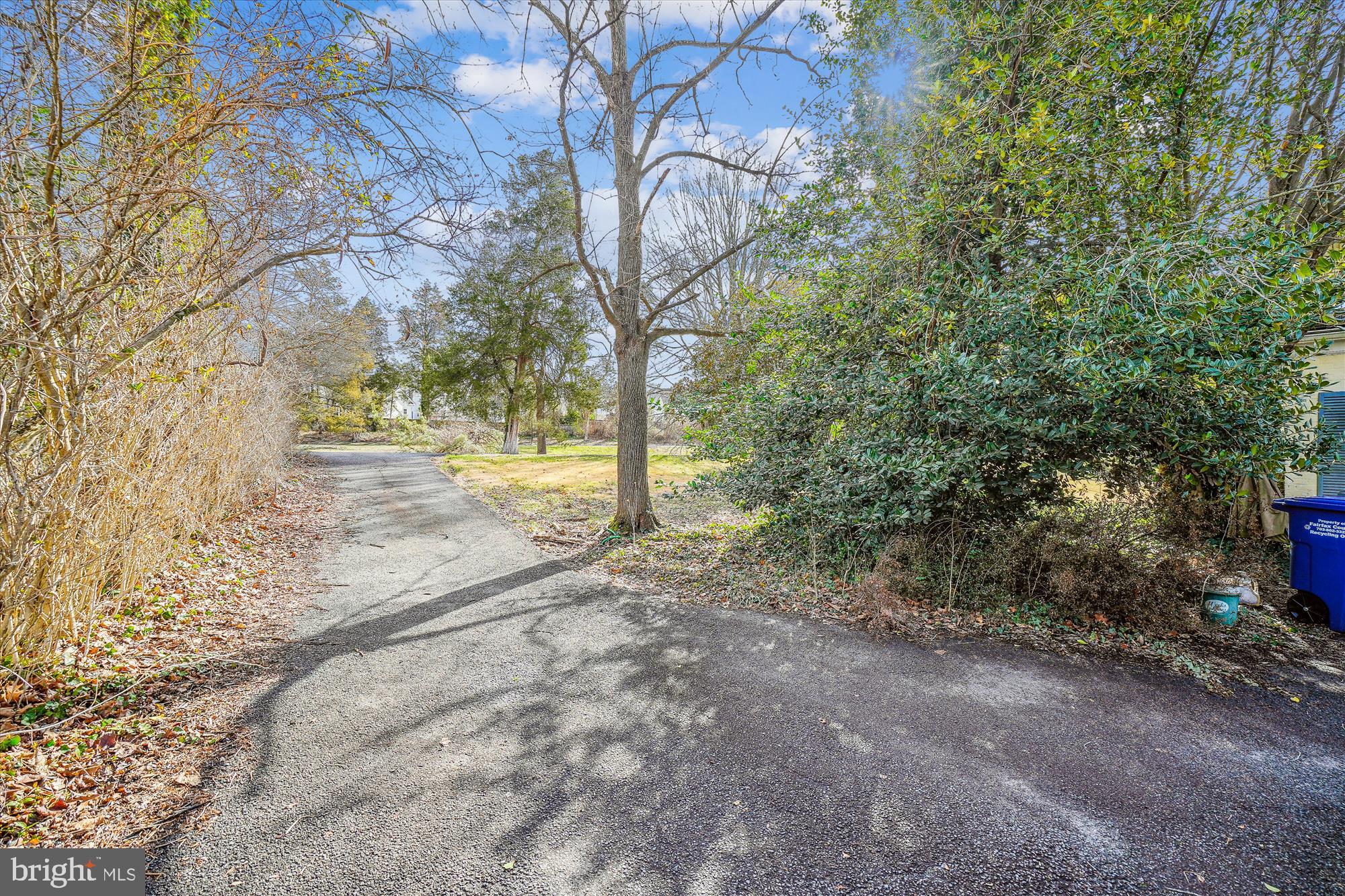 7816 W BOULEVARD DRIVE