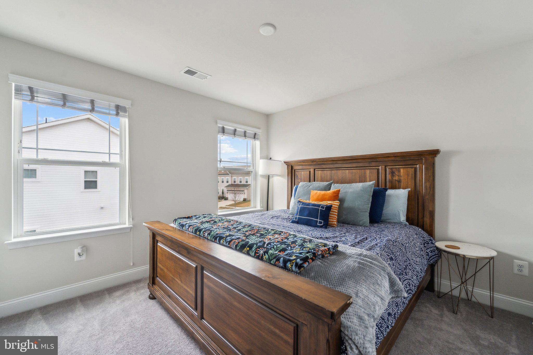 STONEHAVEN - Residential Lease