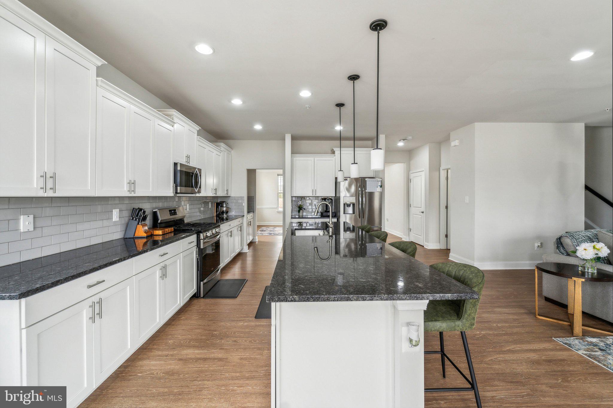 STONEHAVEN - Residential Lease