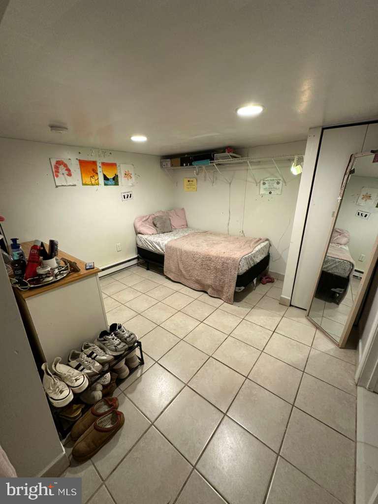 CRESTMONT - Residential