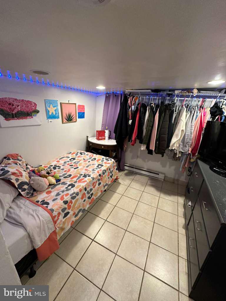 CRESTMONT - Residential