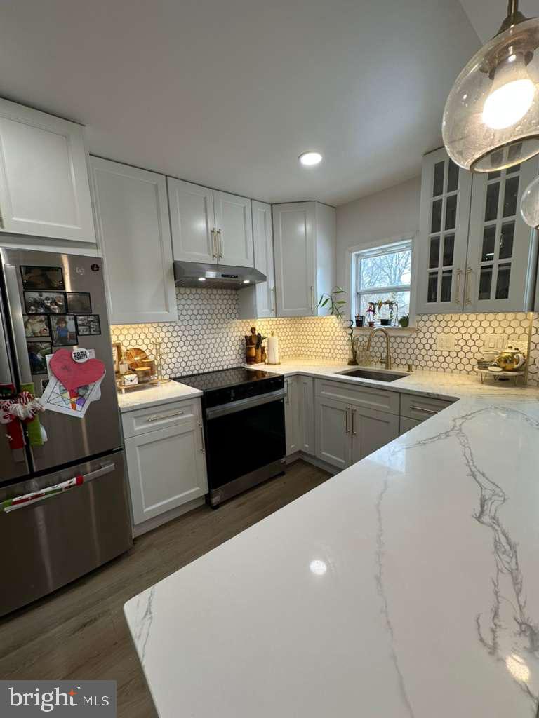 CRESTMONT - Residential