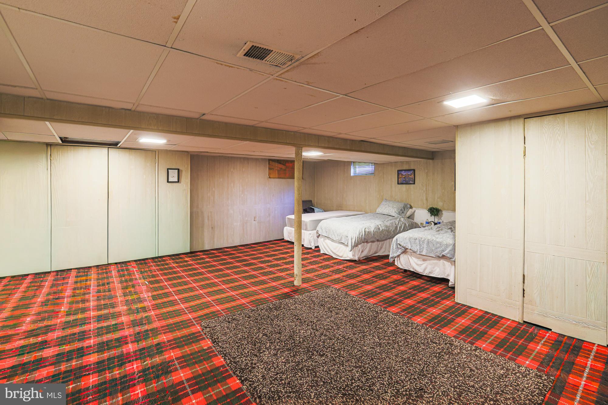 SUMMIT PARK - Residential