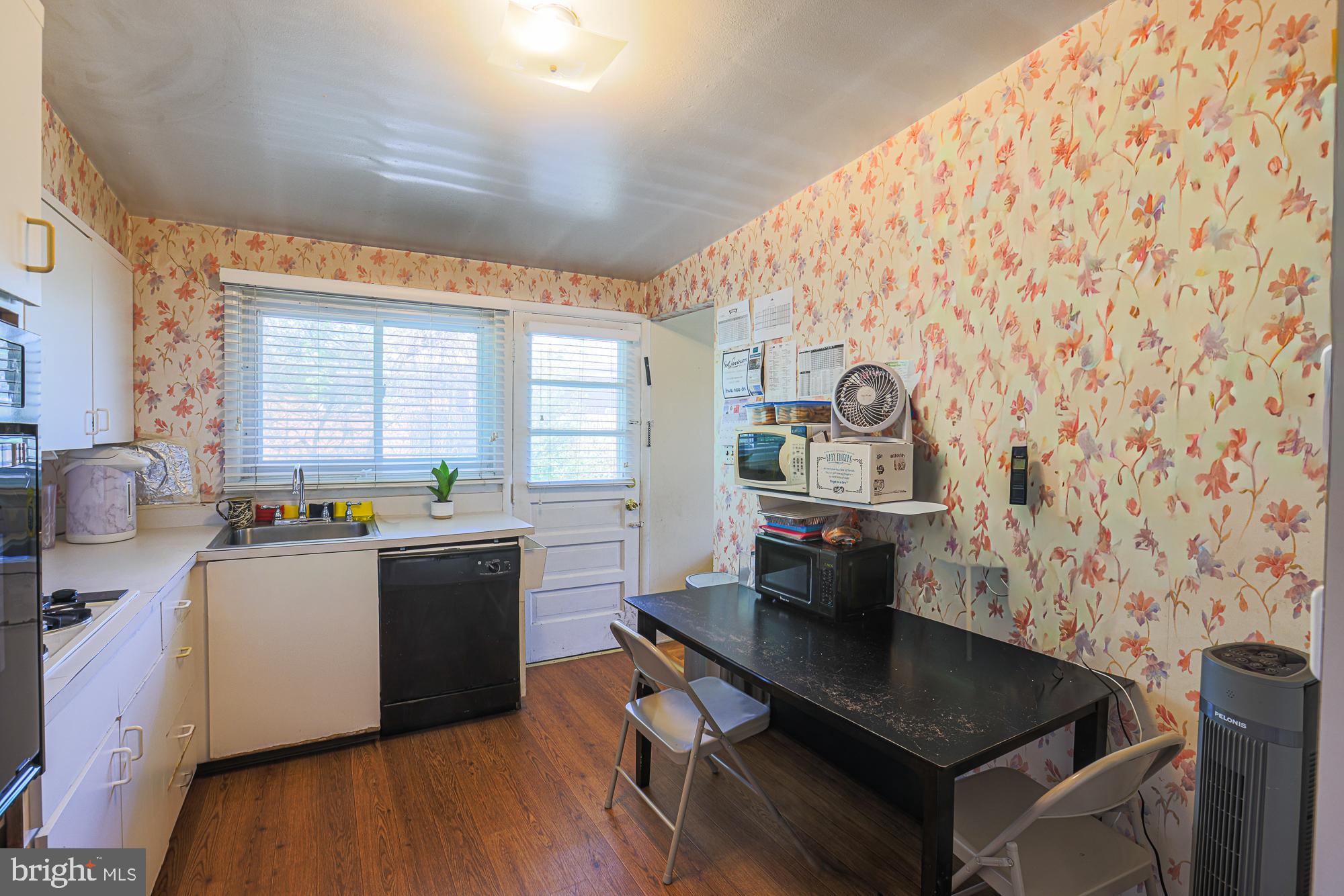 SUMMIT PARK - Residential