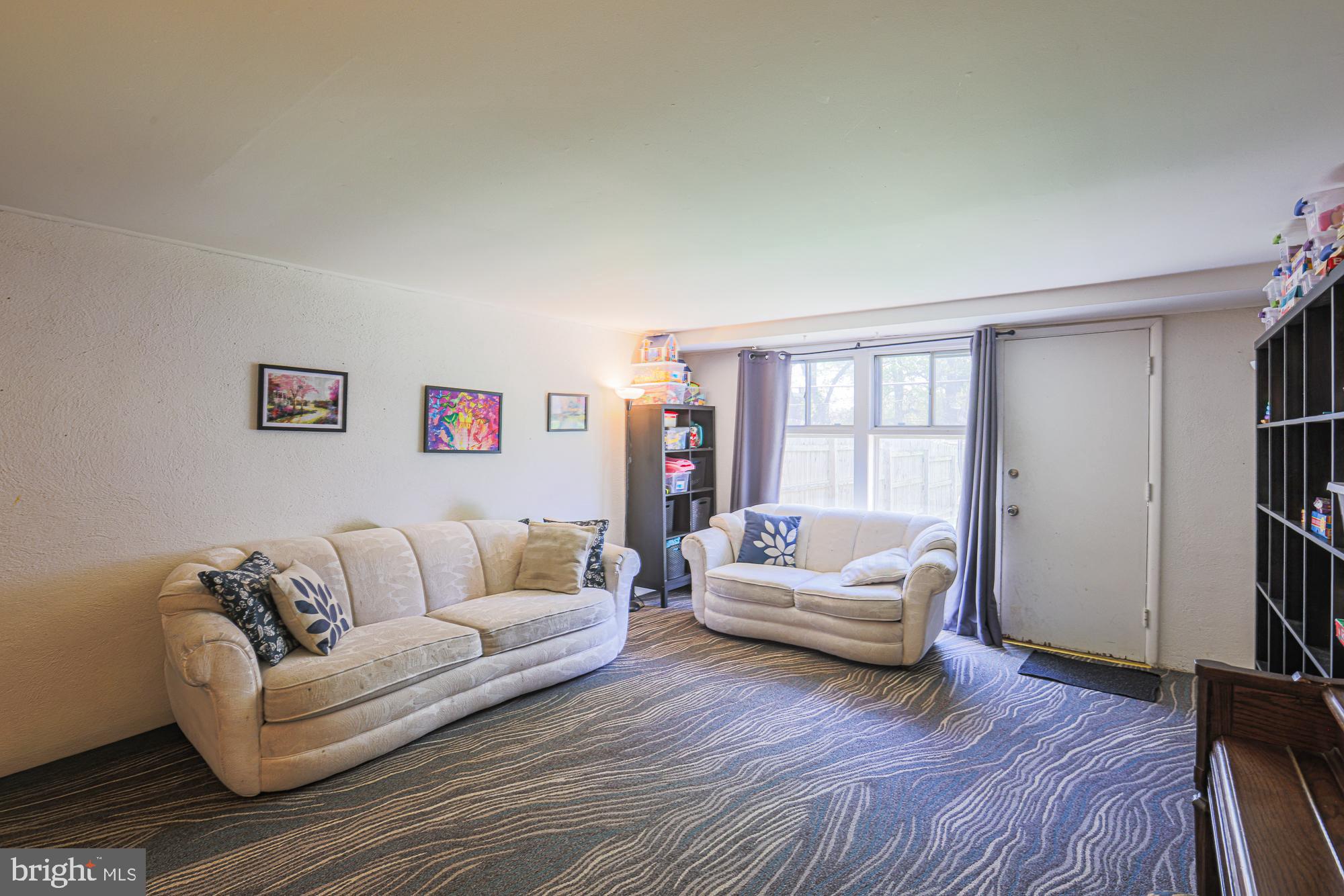 SUMMIT PARK - Residential