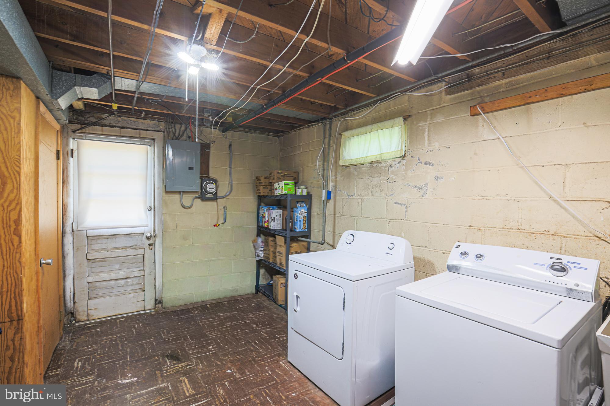 SUMMIT PARK - Residential