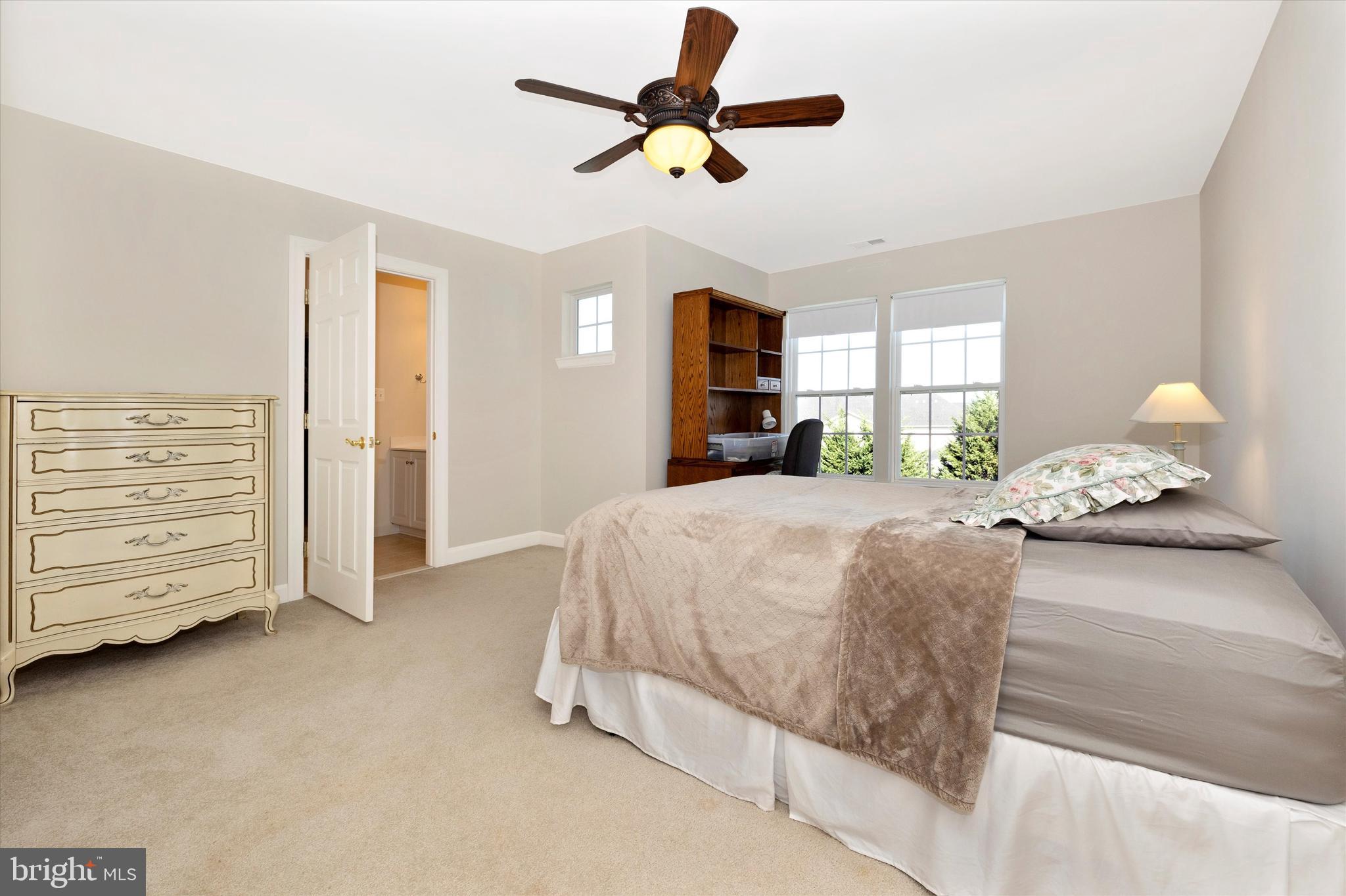 ELMWOOD FARM - Residential