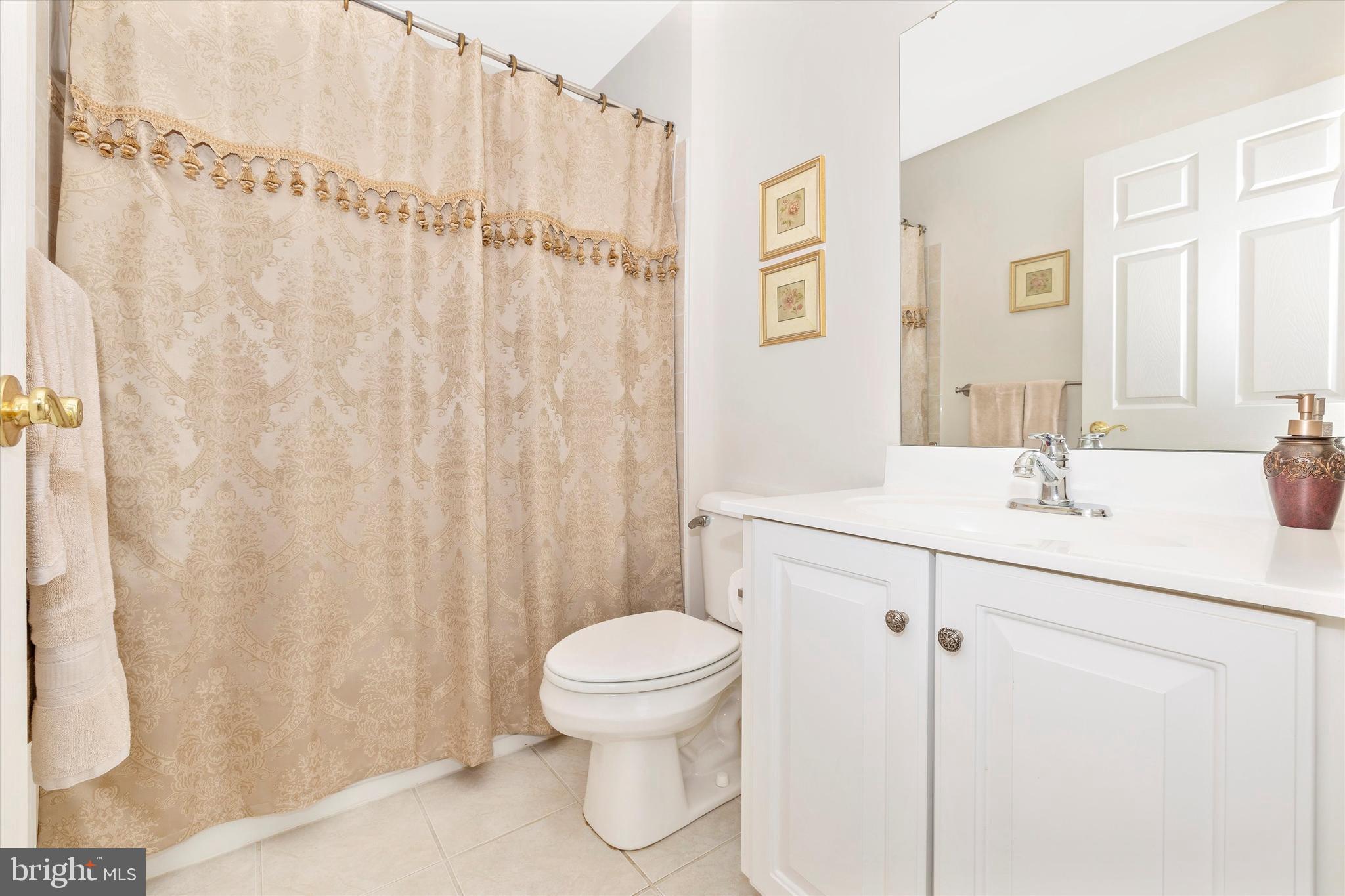 ELMWOOD FARM - Residential