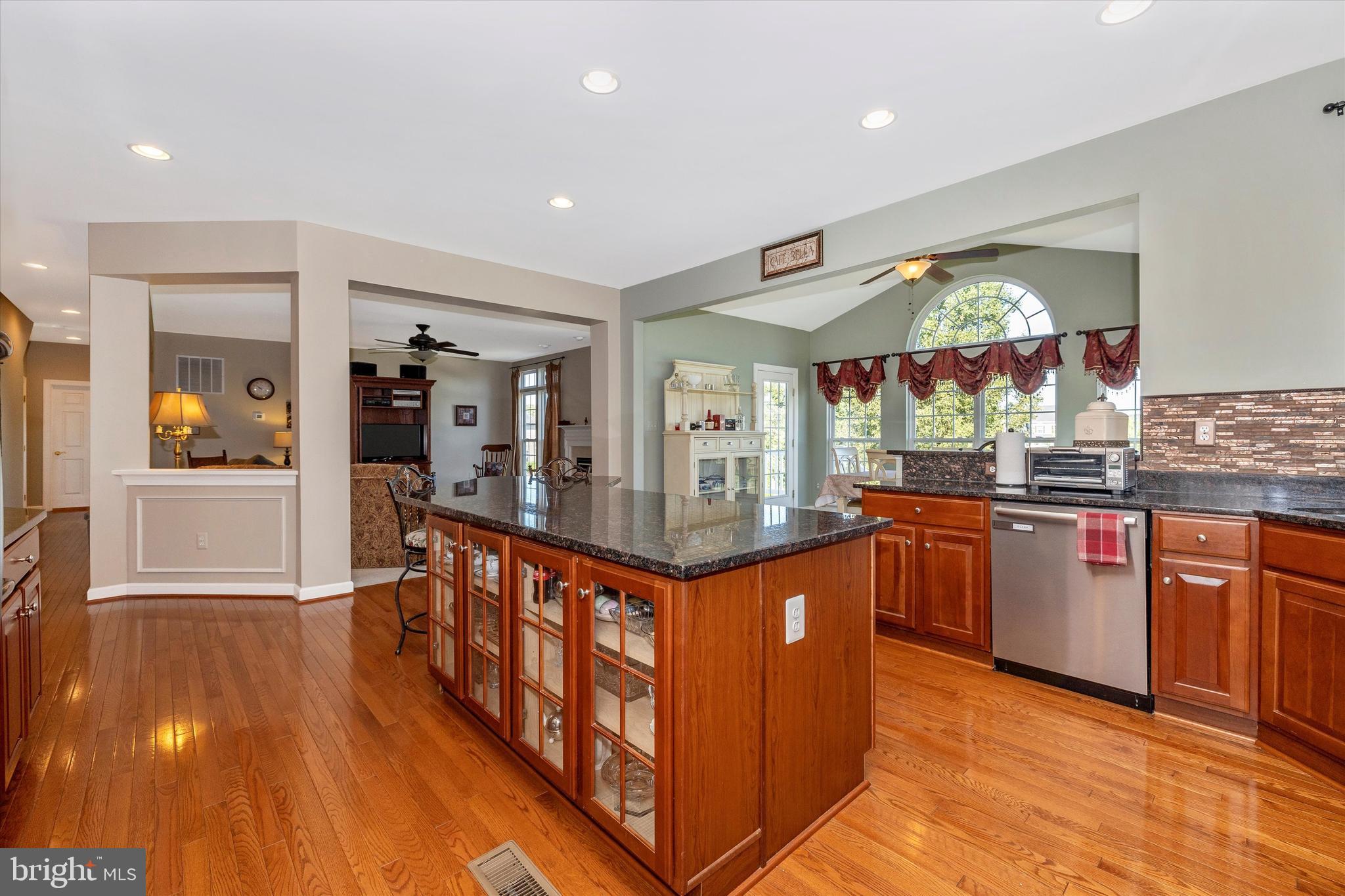 ELMWOOD FARM - Residential