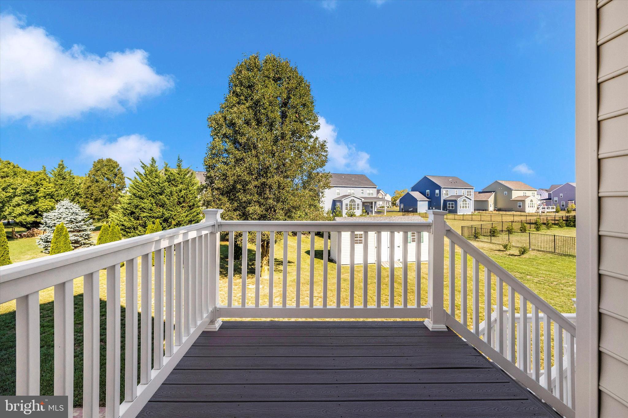 ELMWOOD FARM - Residential