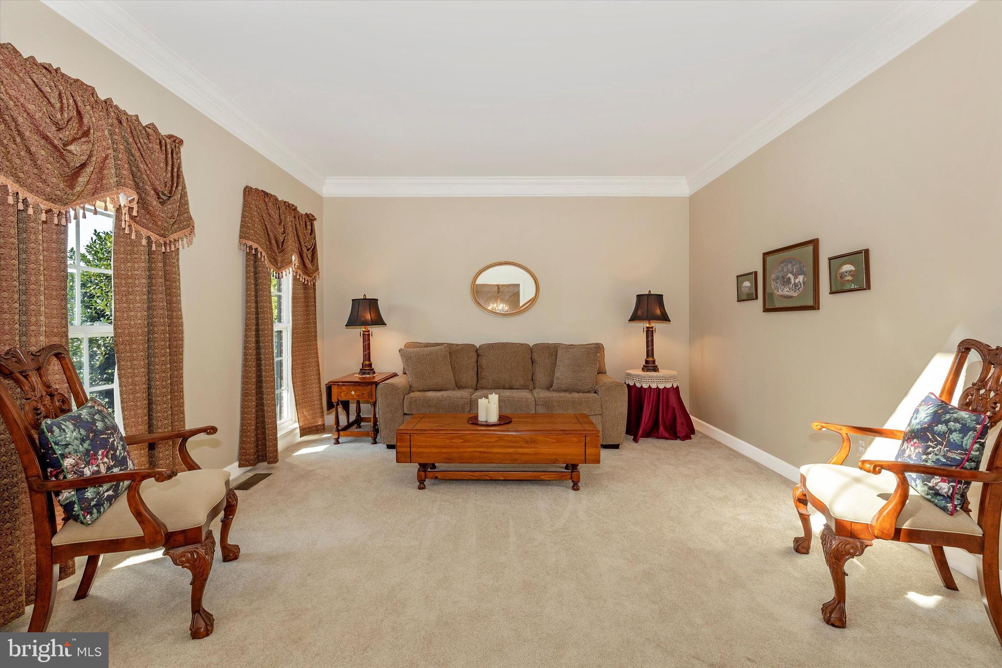 ELMWOOD FARM - Residential