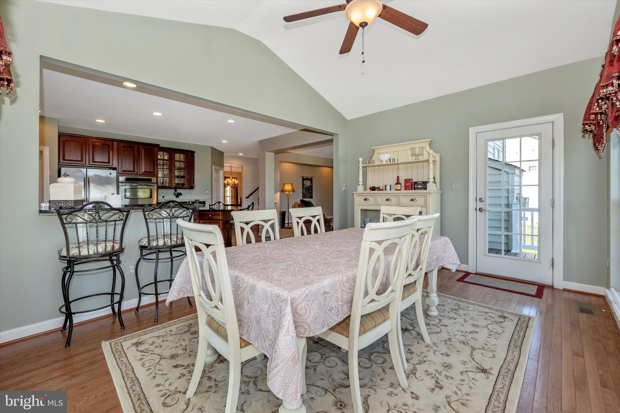 ELMWOOD FARM - Residential