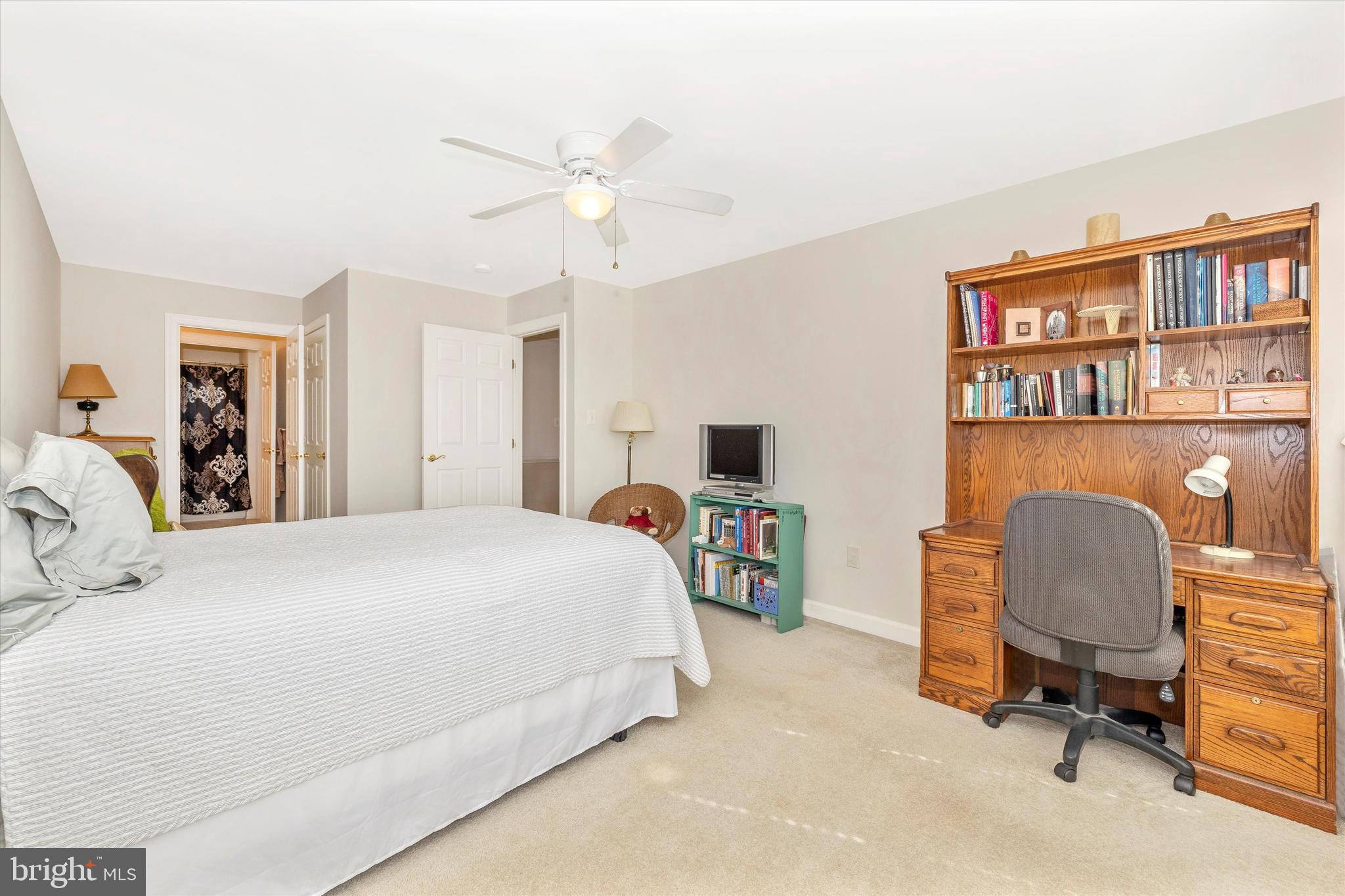 ELMWOOD FARM - Residential