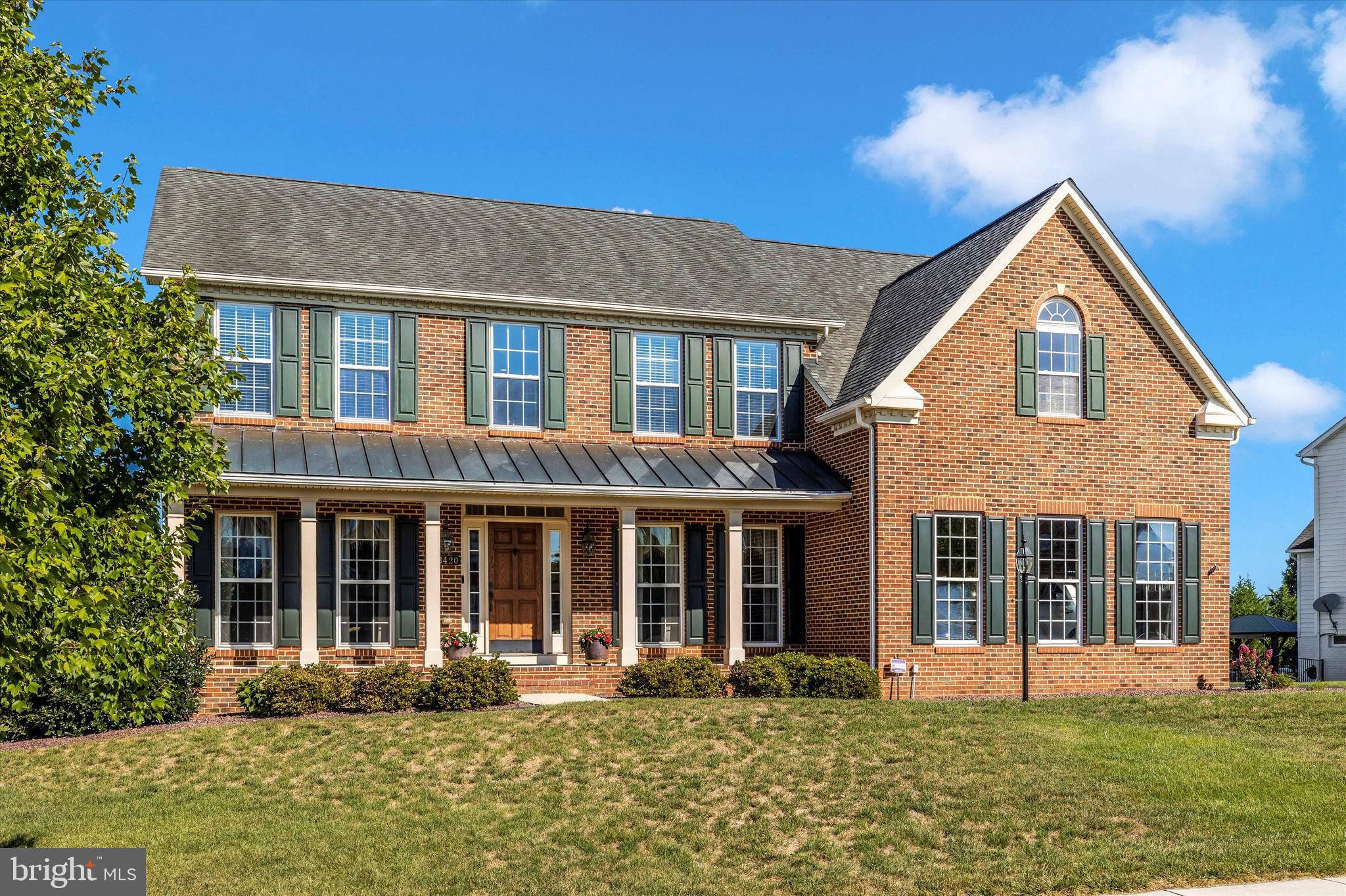 ELMWOOD FARM - Residential