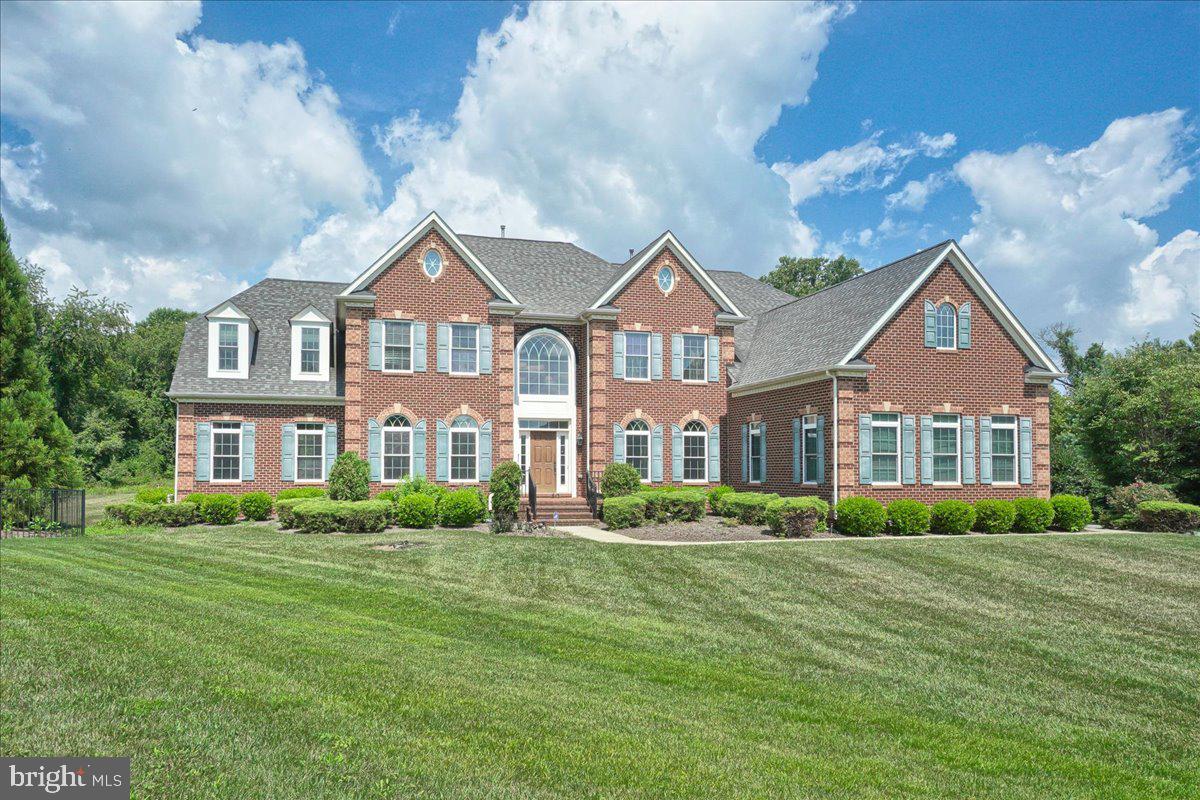 WALNUT GROVE - Residential