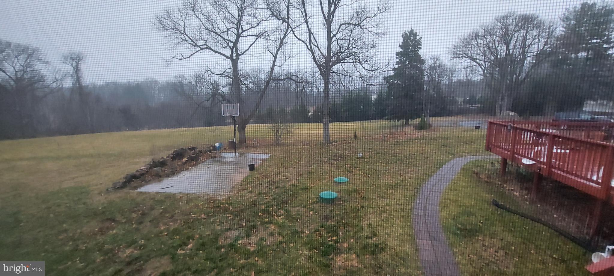 DARNESTOWN OUTSIDE - Residential Lease