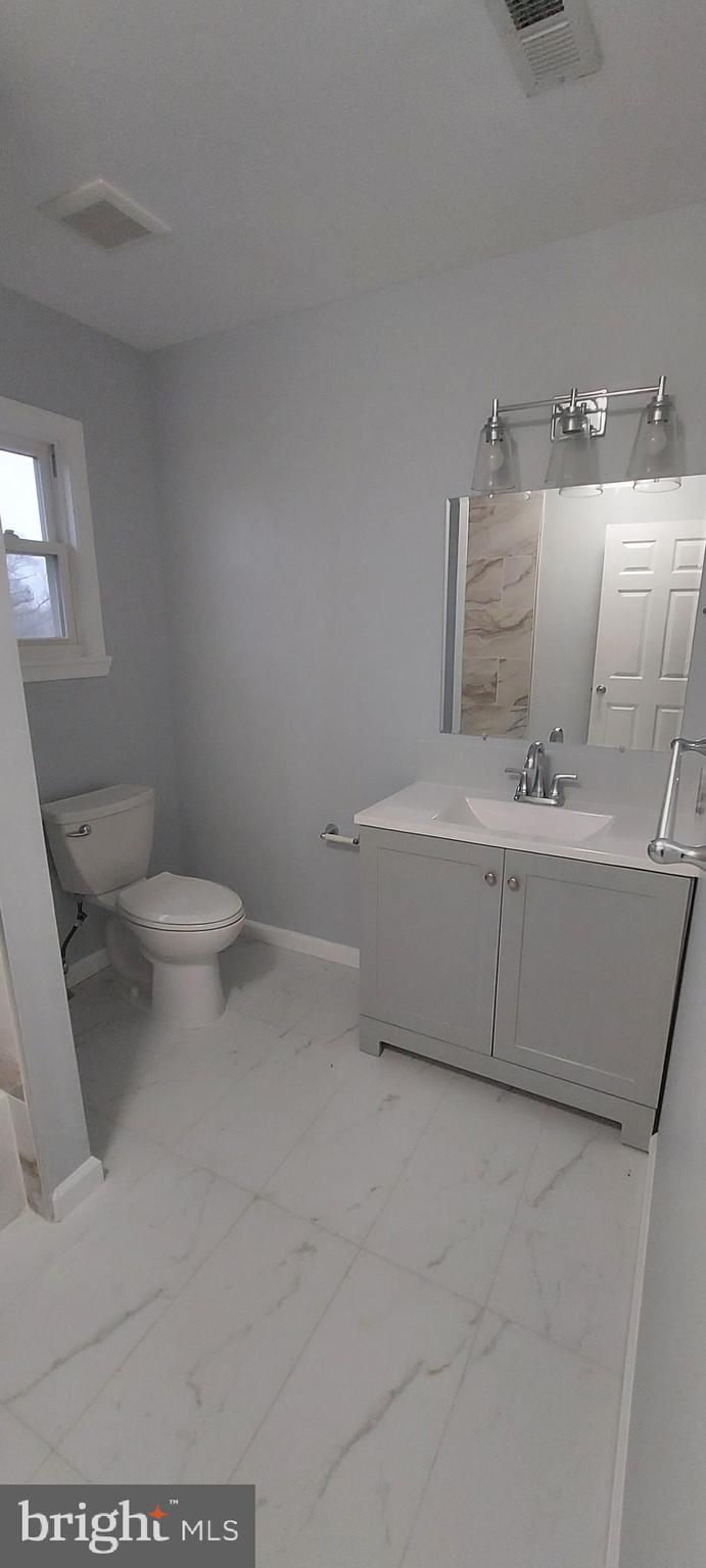 DARNESTOWN OUTSIDE - Residential Lease