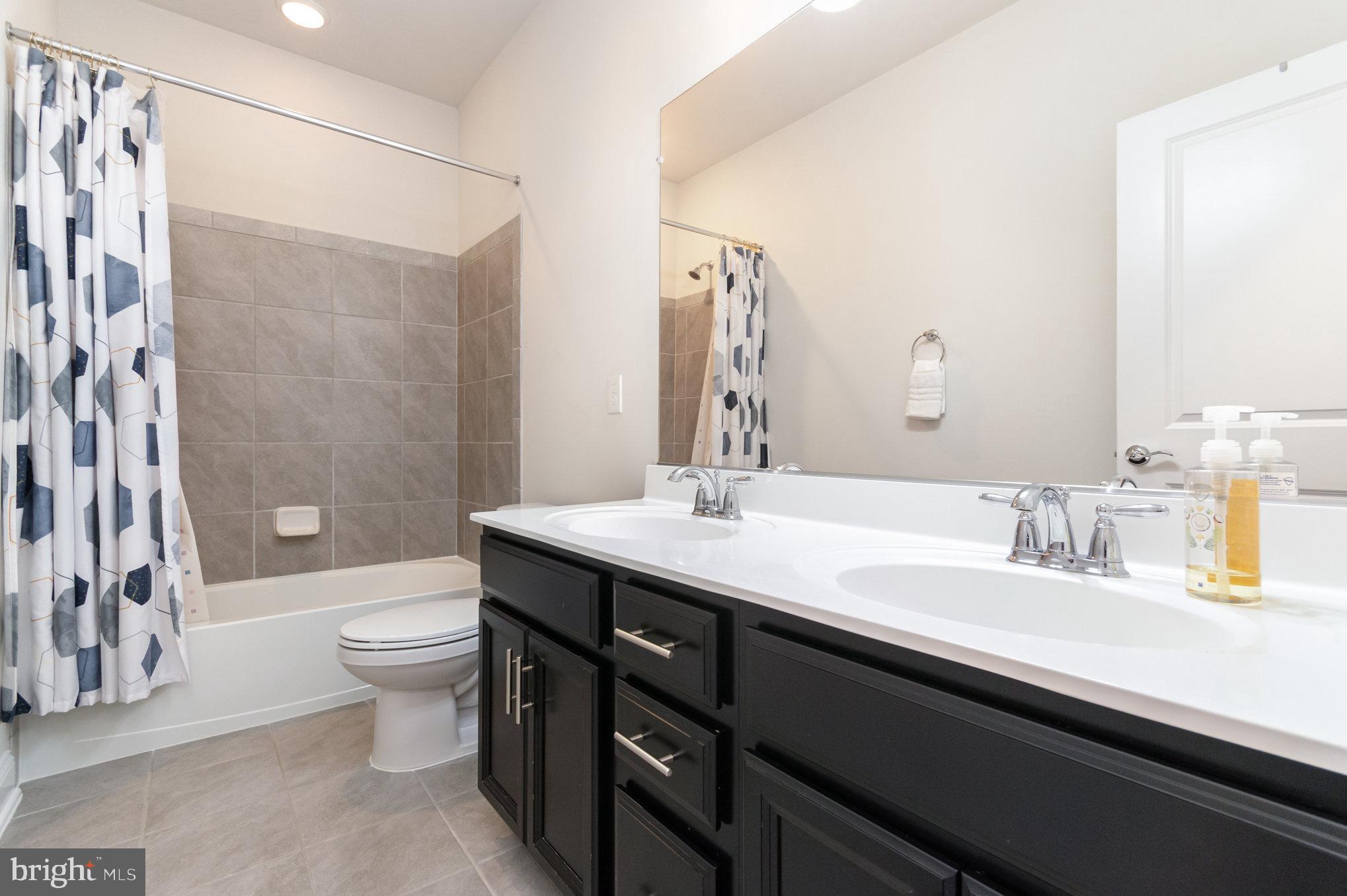 POTOMAC SHORES - Residential Lease