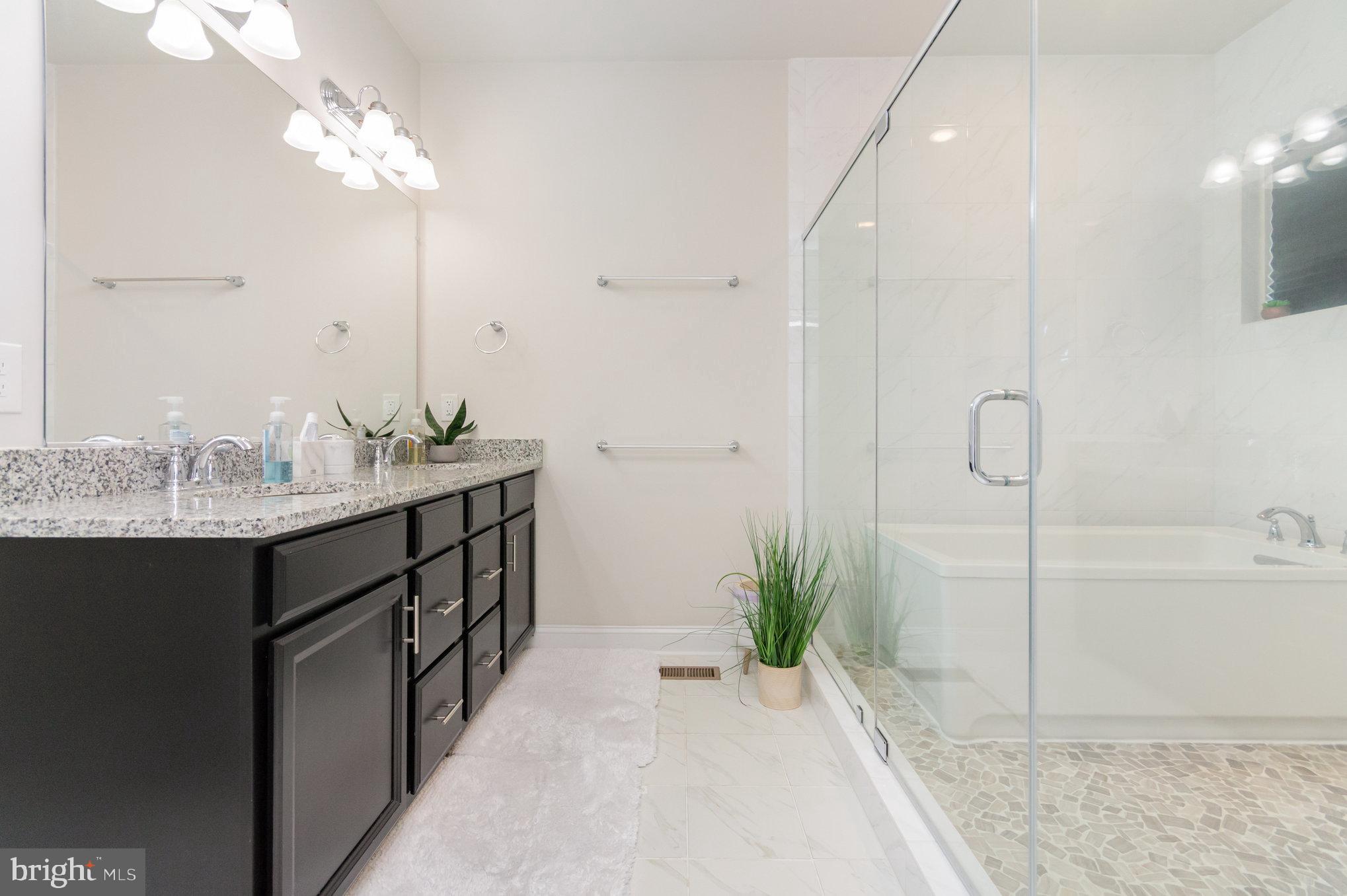 POTOMAC SHORES - Residential Lease