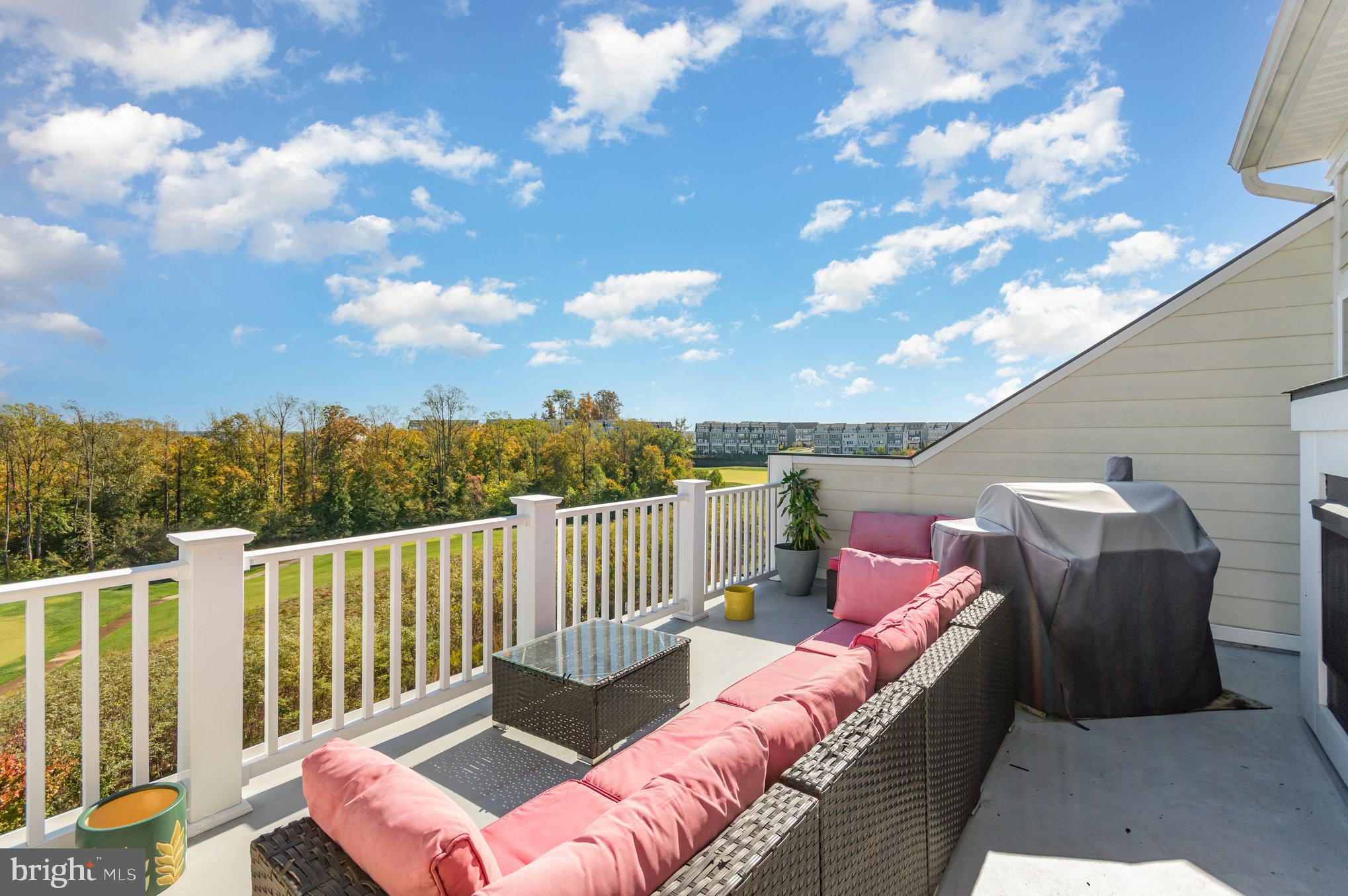 POTOMAC SHORES - Residential Lease