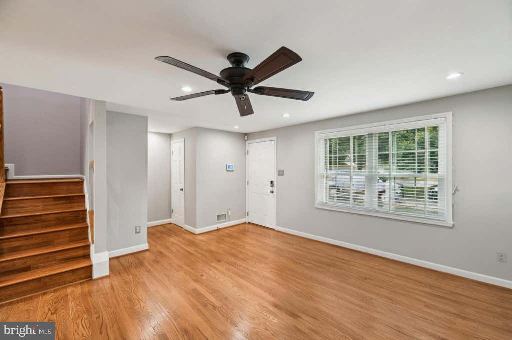 Photo of 9029 Route 29, FAIRFAX, VA 22031 (MLS # VAFX2304780)