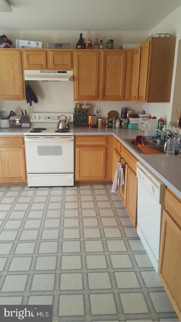 CHAPLINE PLACE - Residential