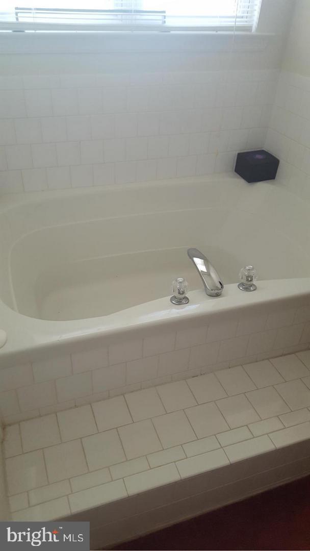 CHAPLINE PLACE - Residential