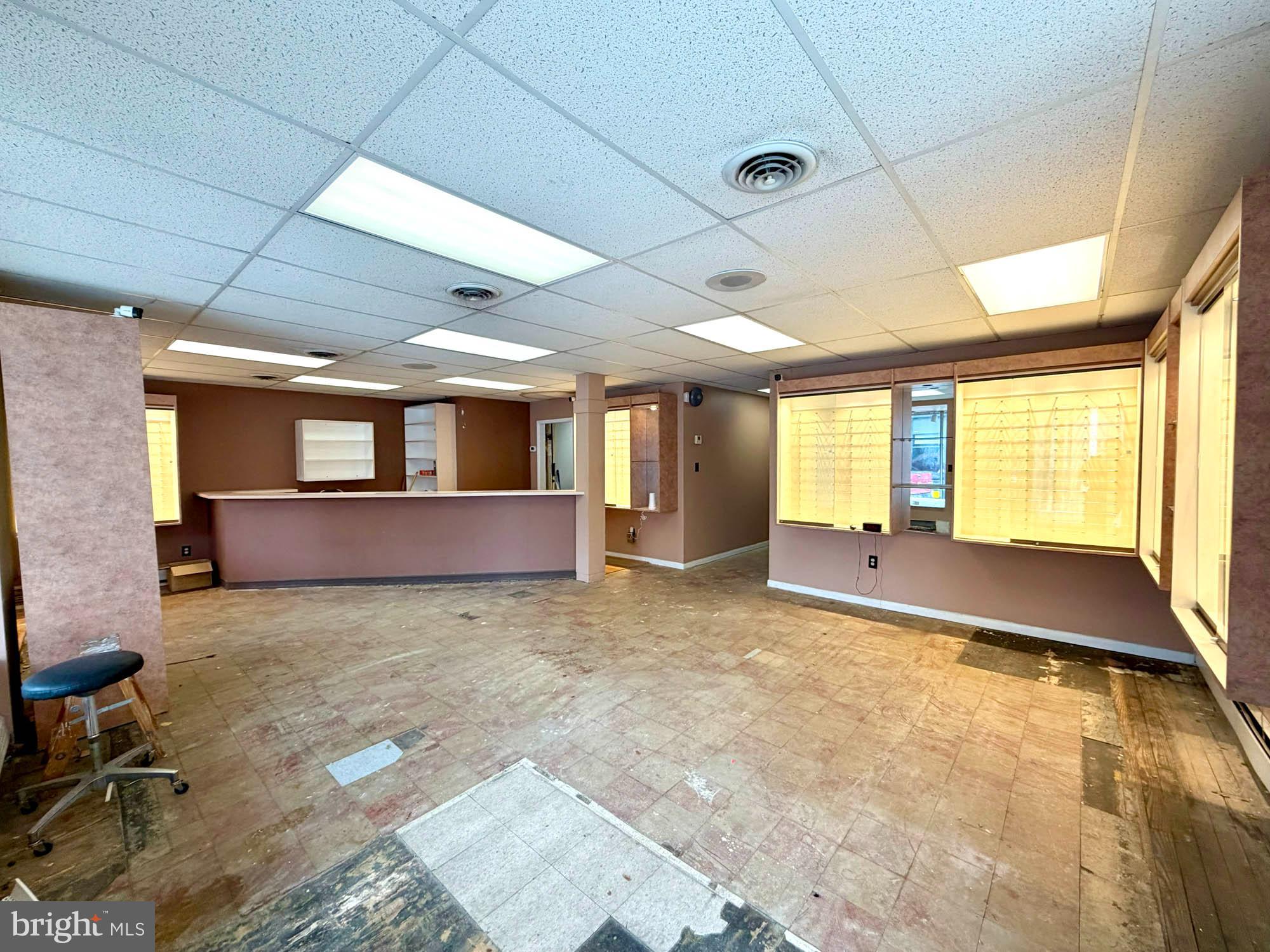 FEDERAL HILL HISTORIC DISTRICT - Commercial Sale