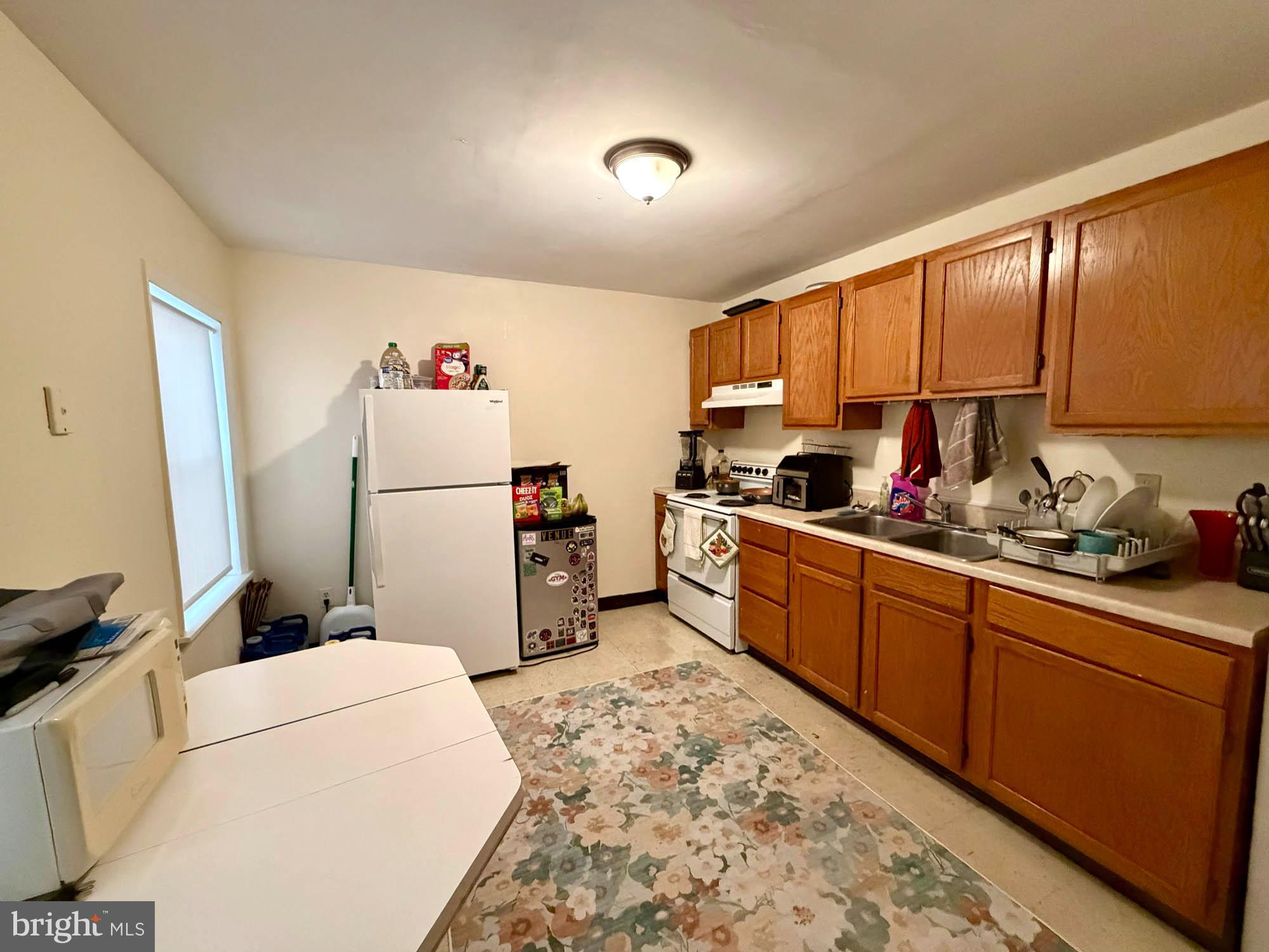 FEDERAL HILL HISTORIC DISTRICT - Commercial Sale