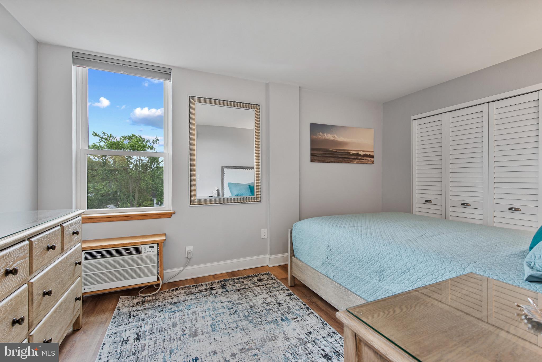 EASTPORT - Residential