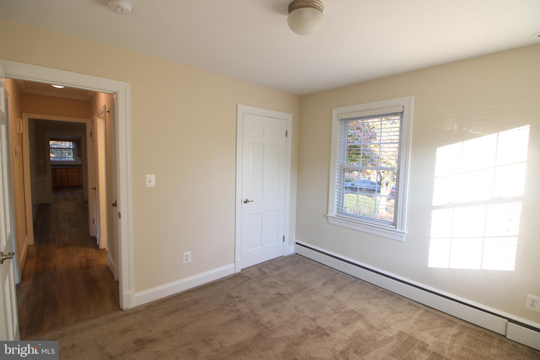 FAIRFAX - Residential Lease