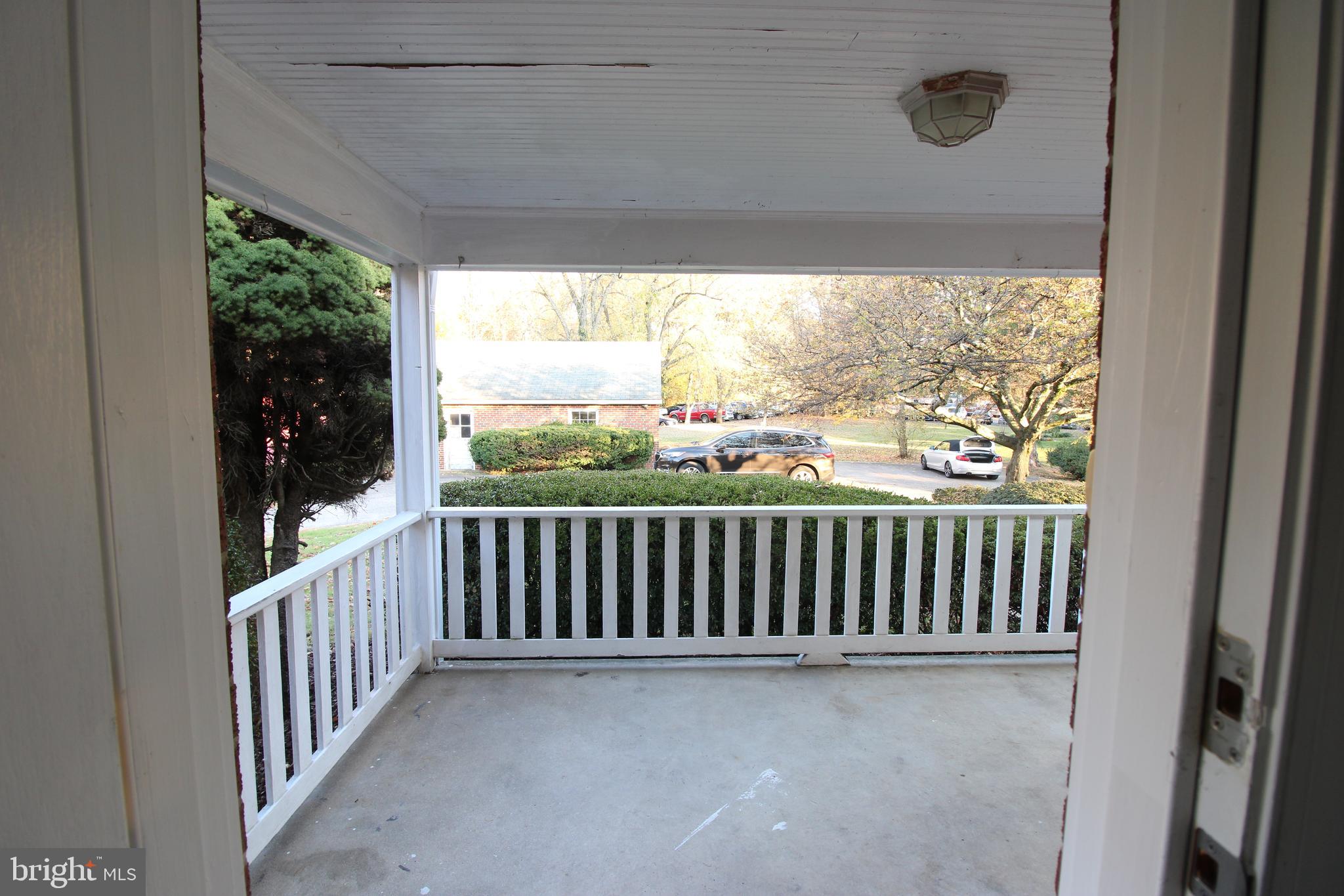 FAIRFAX - Residential Lease