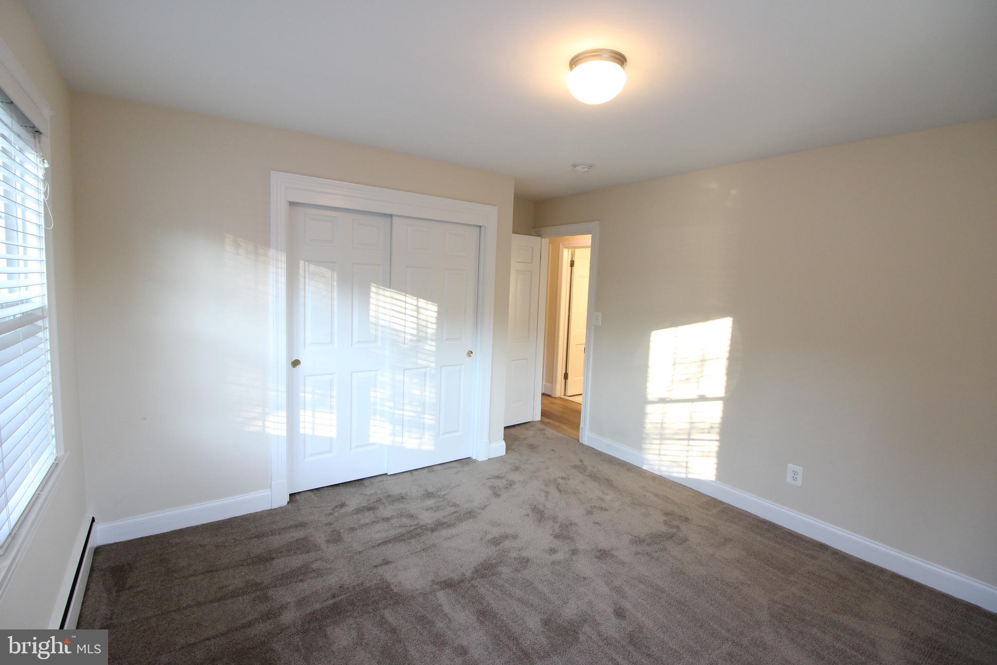 FAIRFAX - Residential Lease