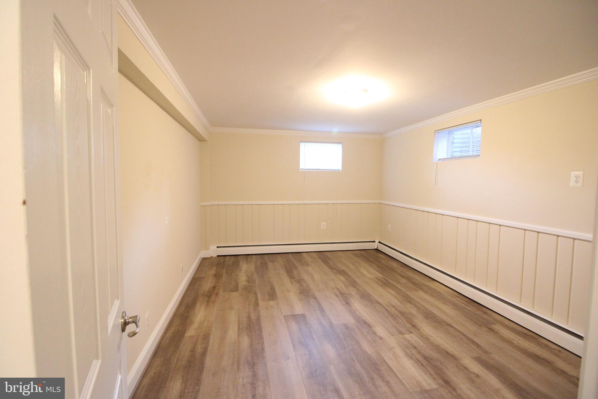 FAIRFAX - Residential Lease