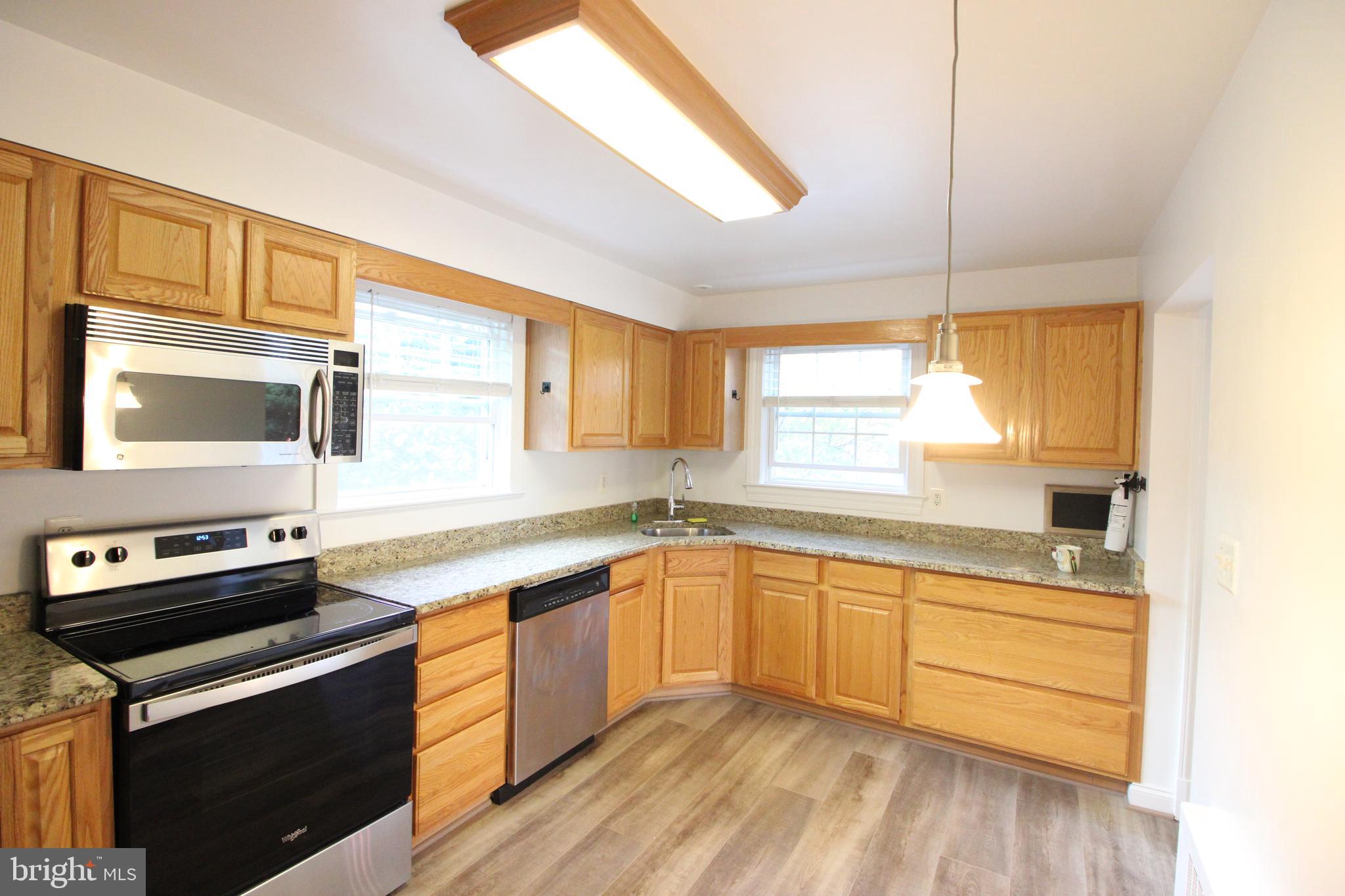 FAIRFAX - Residential Lease