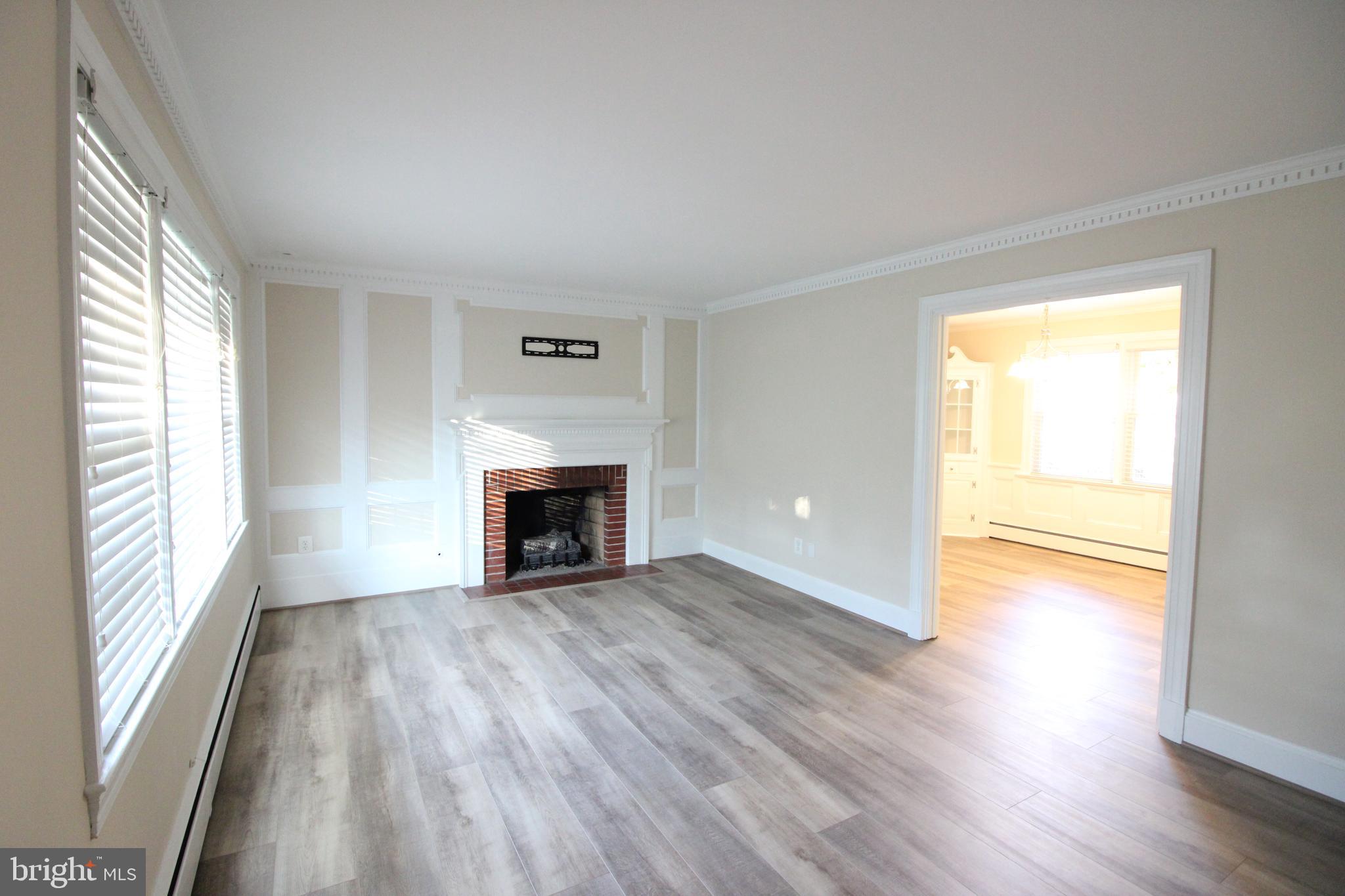 FAIRFAX - Residential Lease