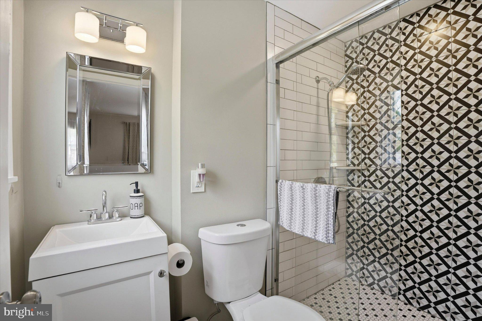 MARY DELL FARMS - Residential