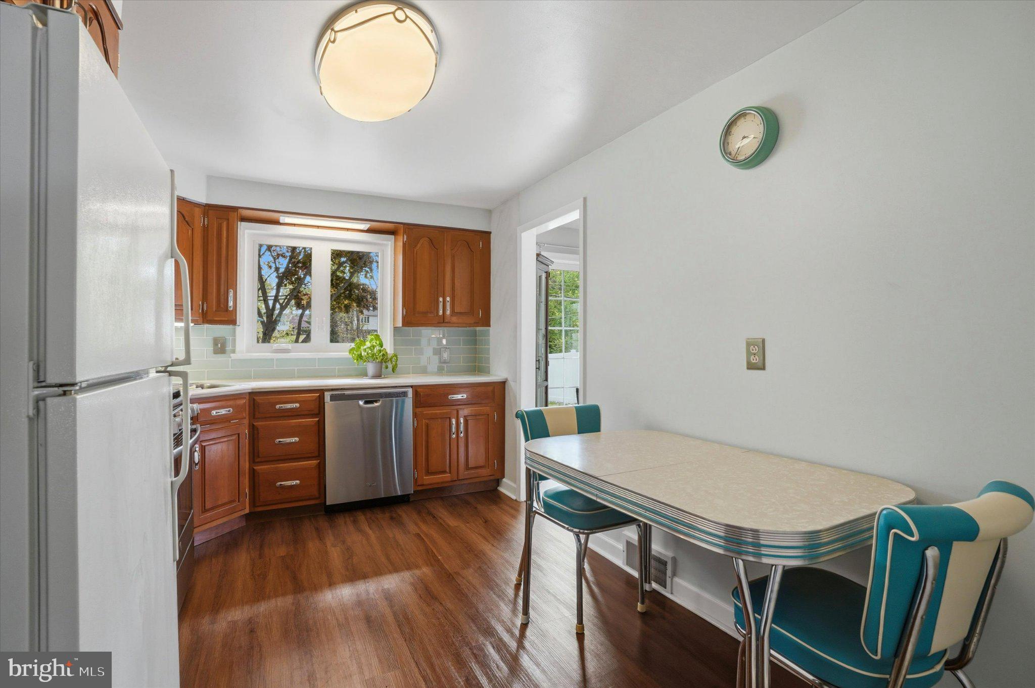 MARY DELL FARMS - Residential