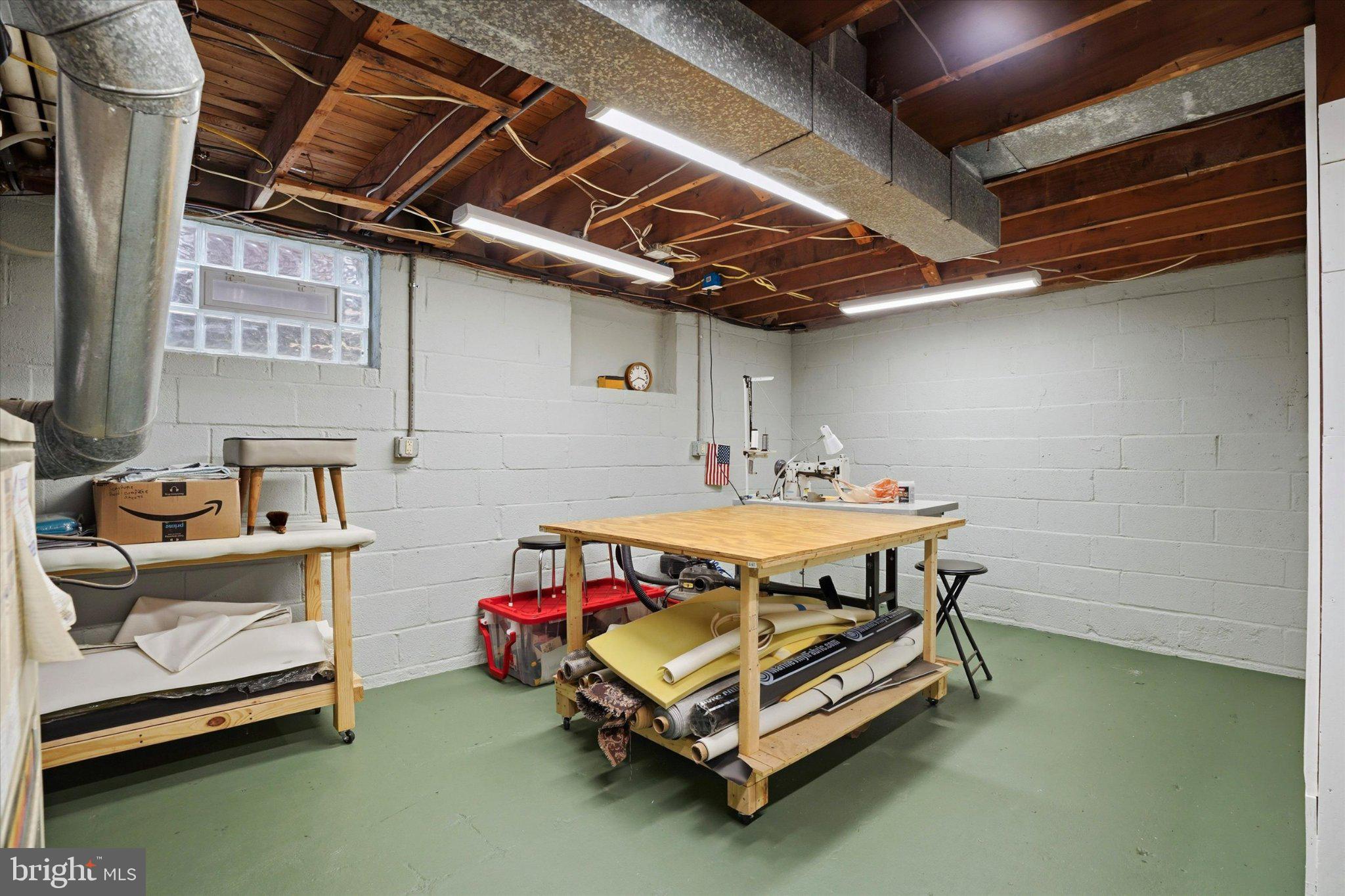 MARY DELL FARMS - Residential